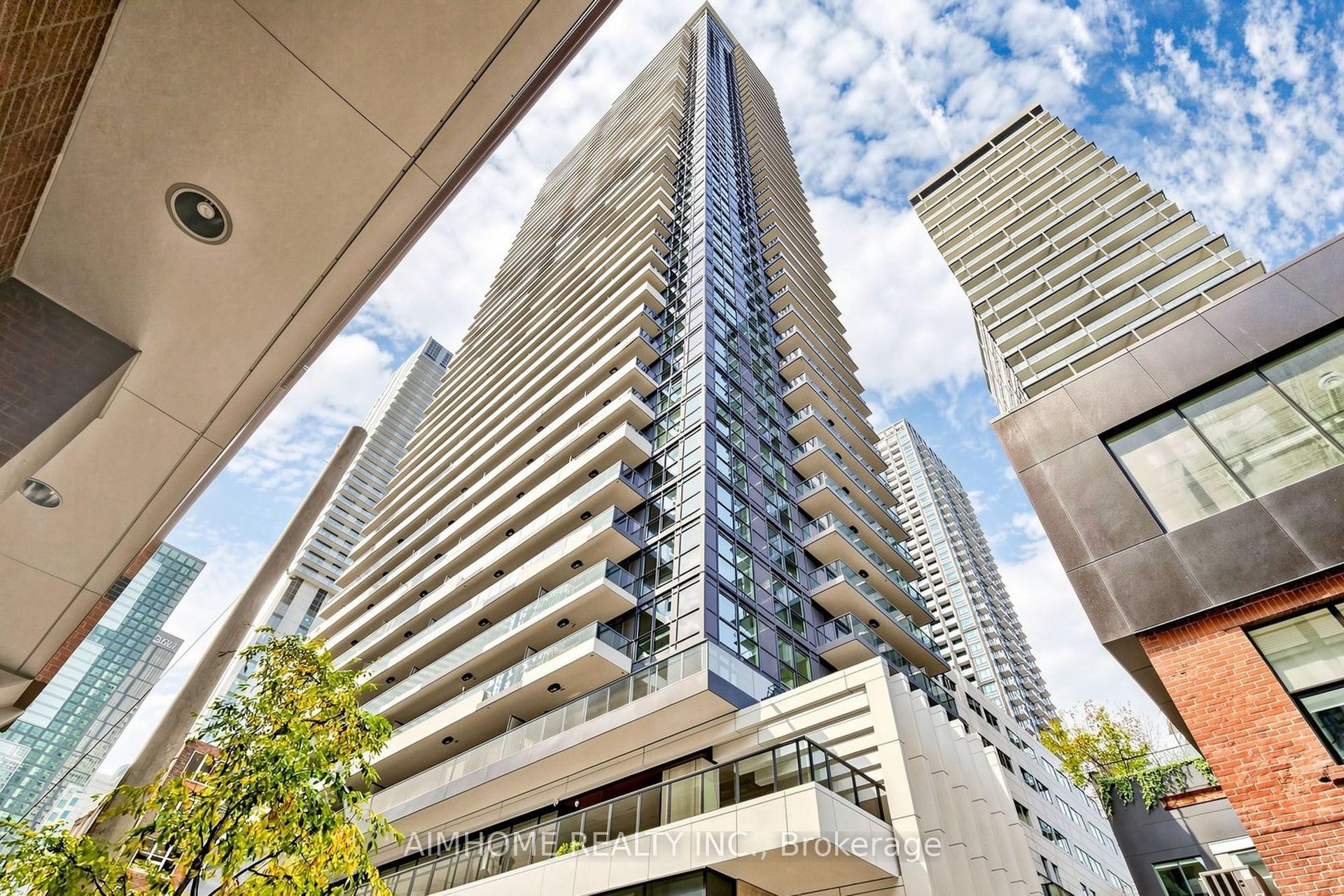 38 Widmer Street 710 #710, Toronto — Condo for lease, photo 1