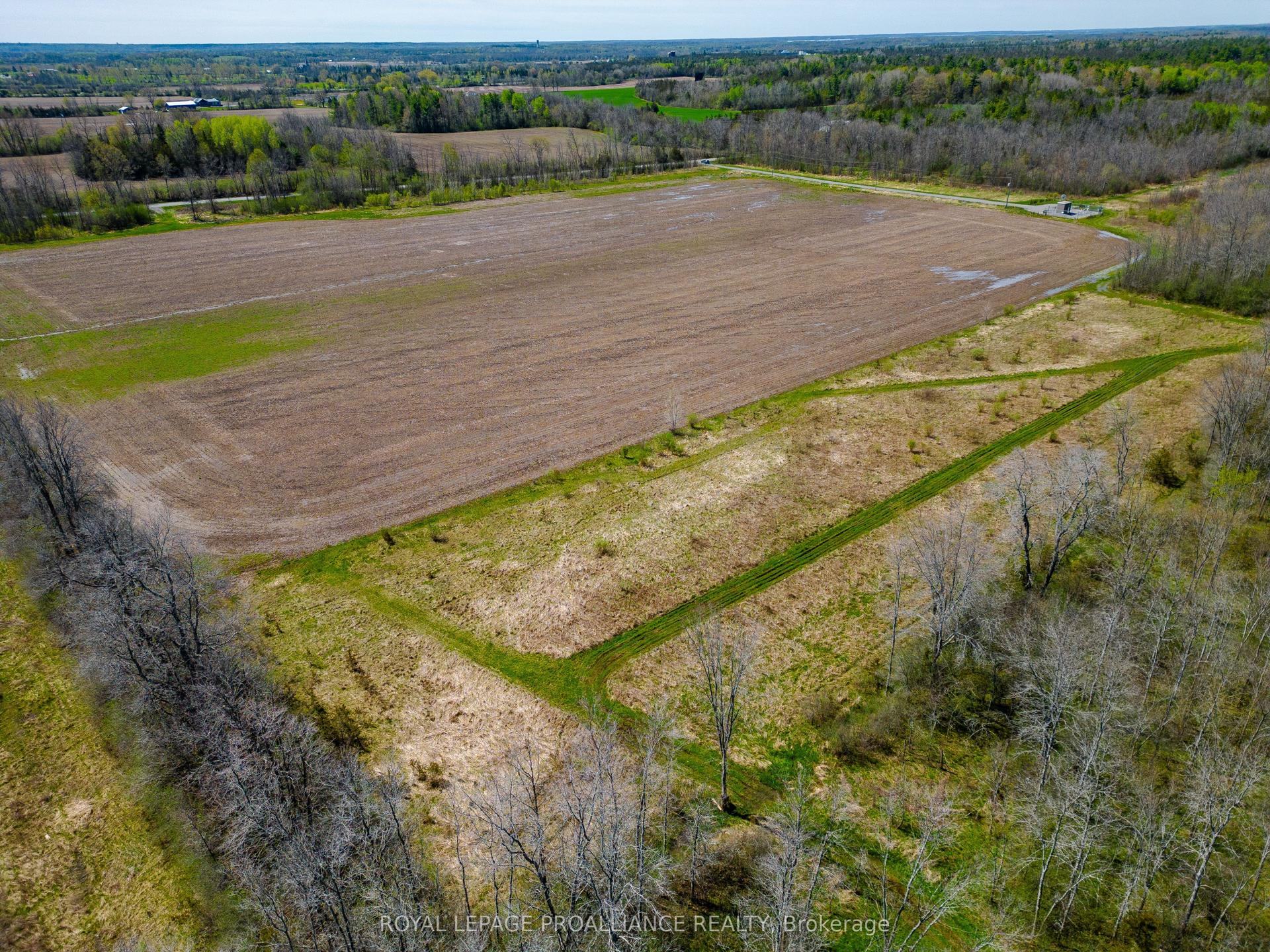00 Callaghan Road — photo 1
