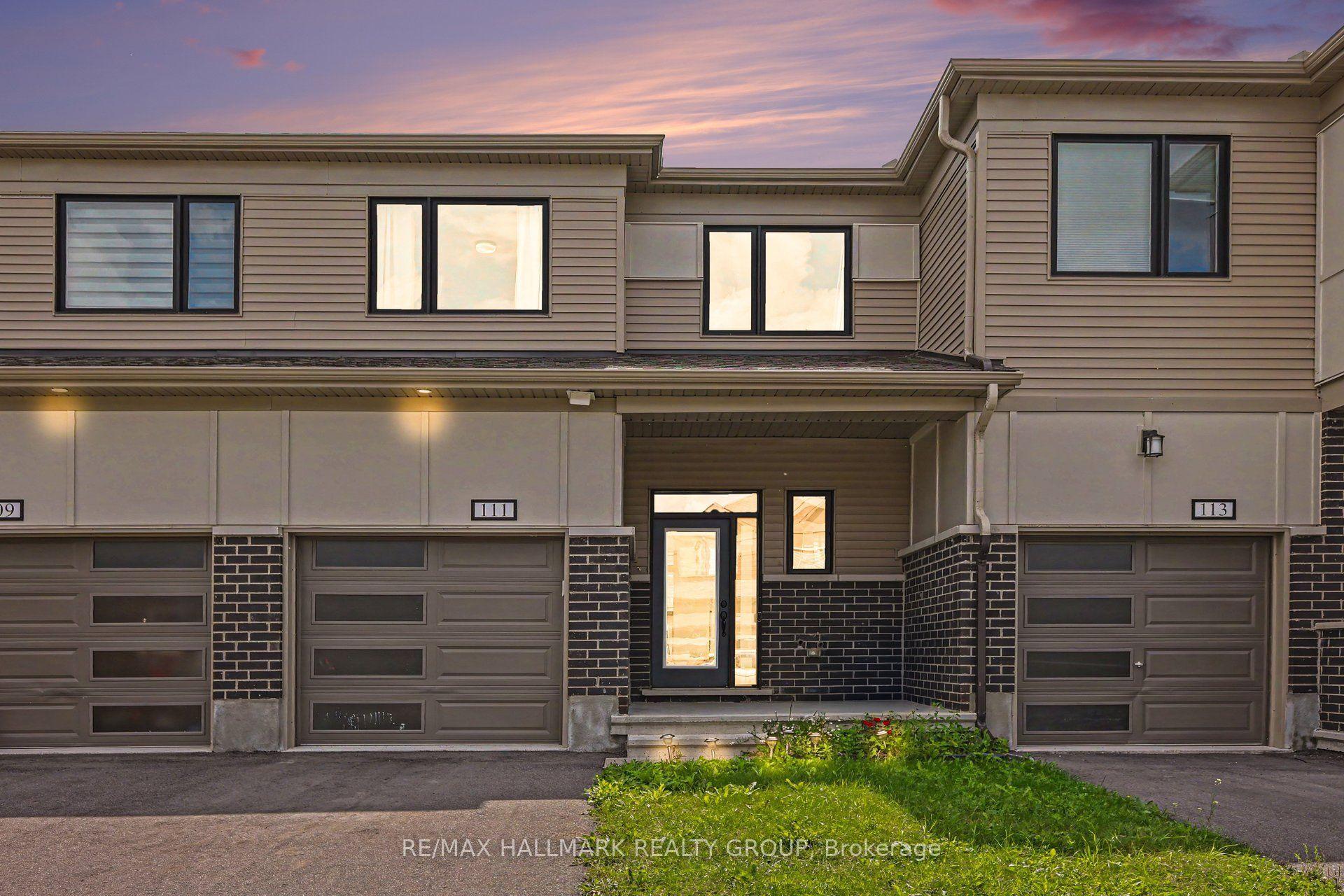 111 Yearling Circle, Stittsville - Munster - Richmond — Townhouse for lease, photo 1