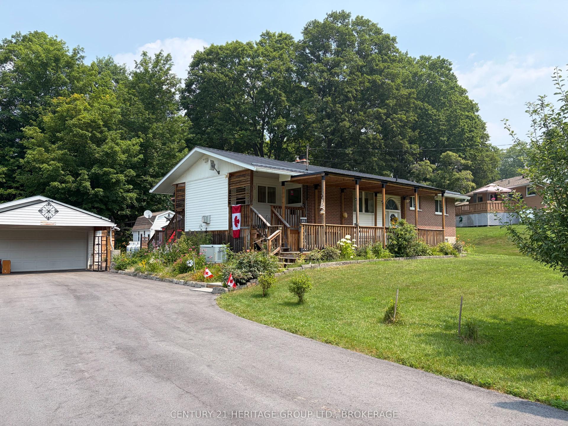 4309 Maple Drive, Frontenac — Detached for sale, photo 1