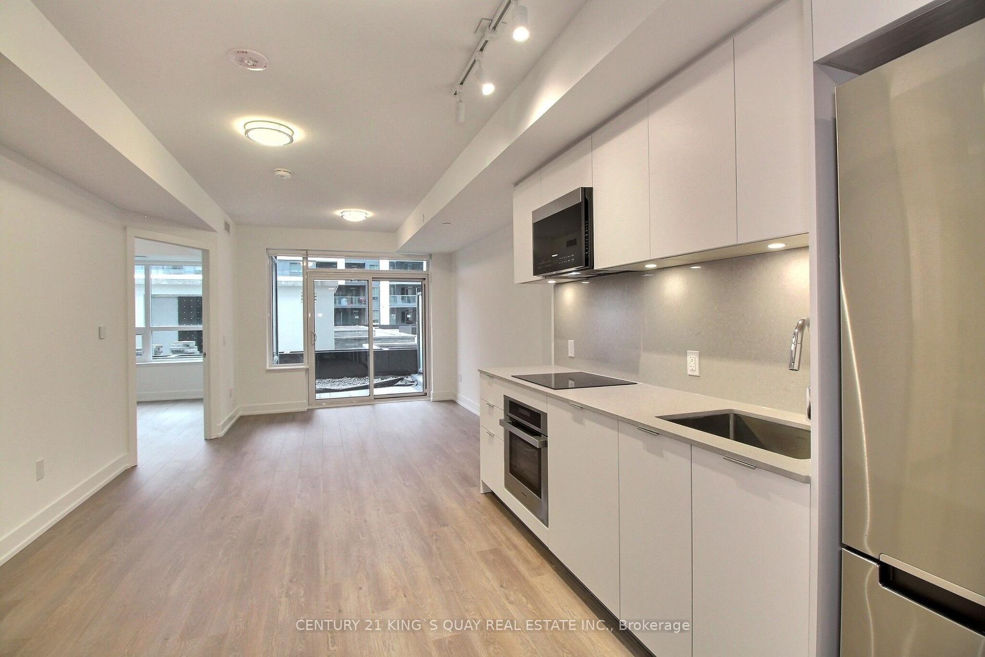 8 Cedarland Drive 305 #305 — photo 1