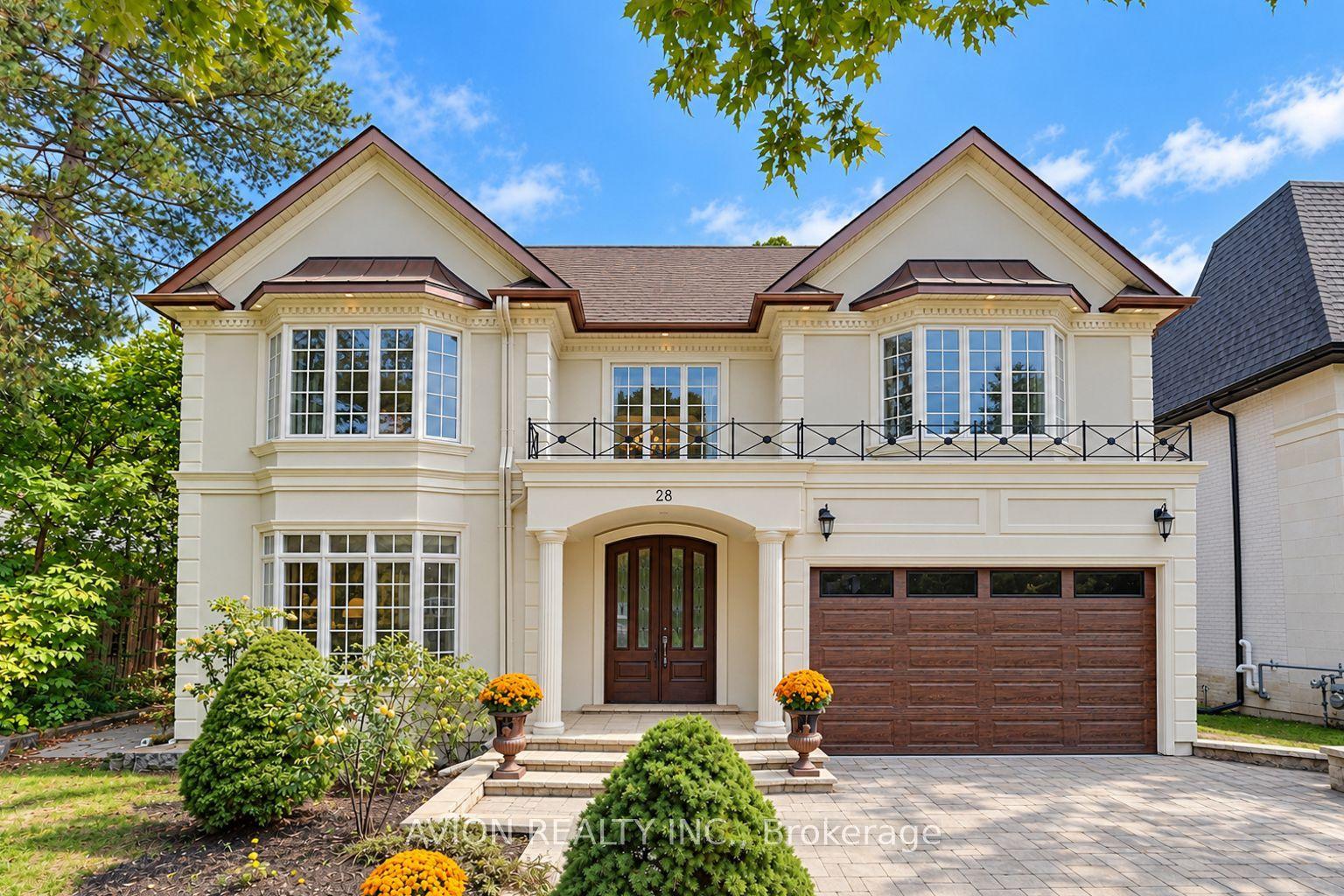 28 Tally Lane, Toronto — Detached for sale, photo 1