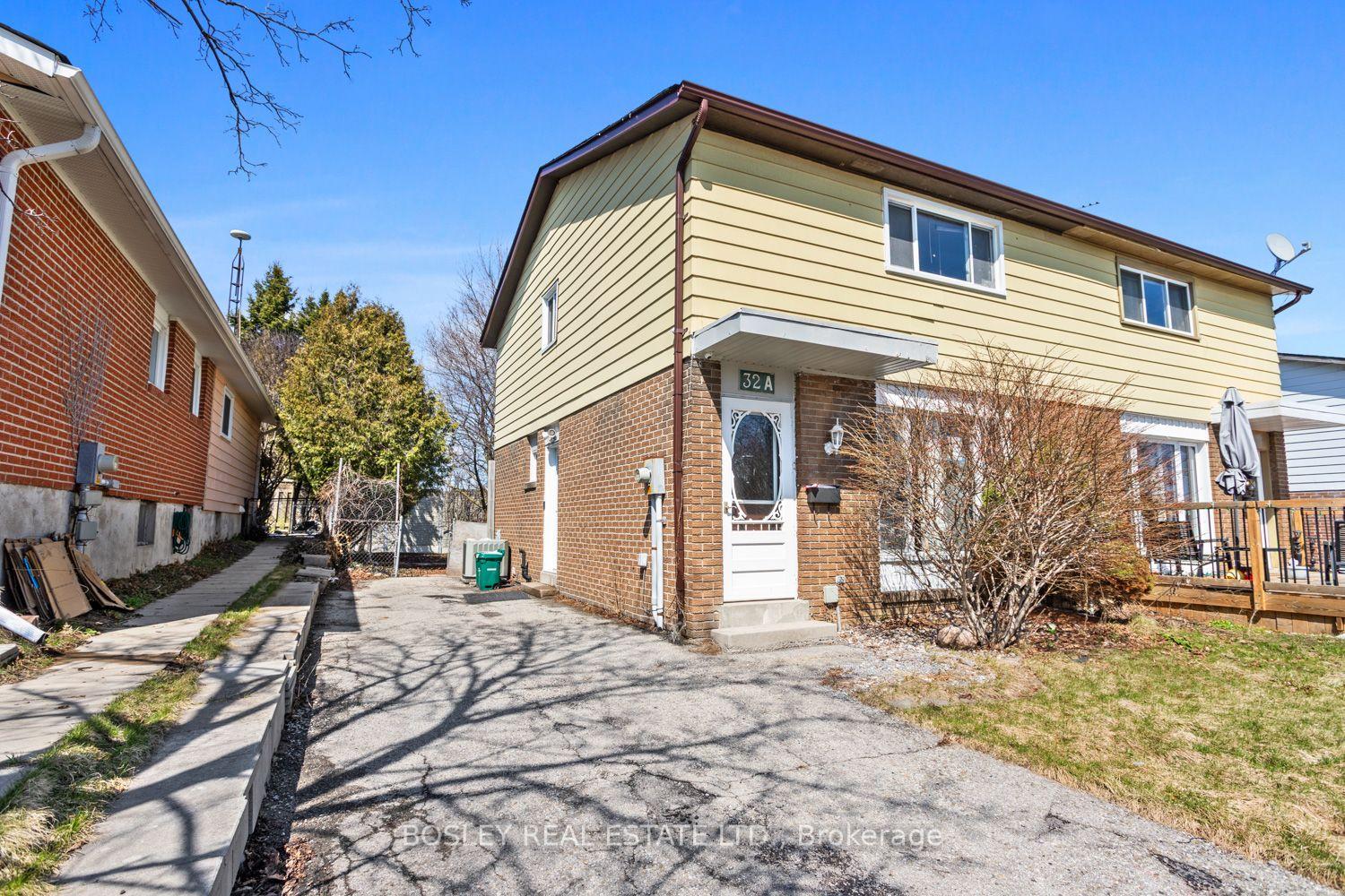 32A Crossley Drive — photo 1