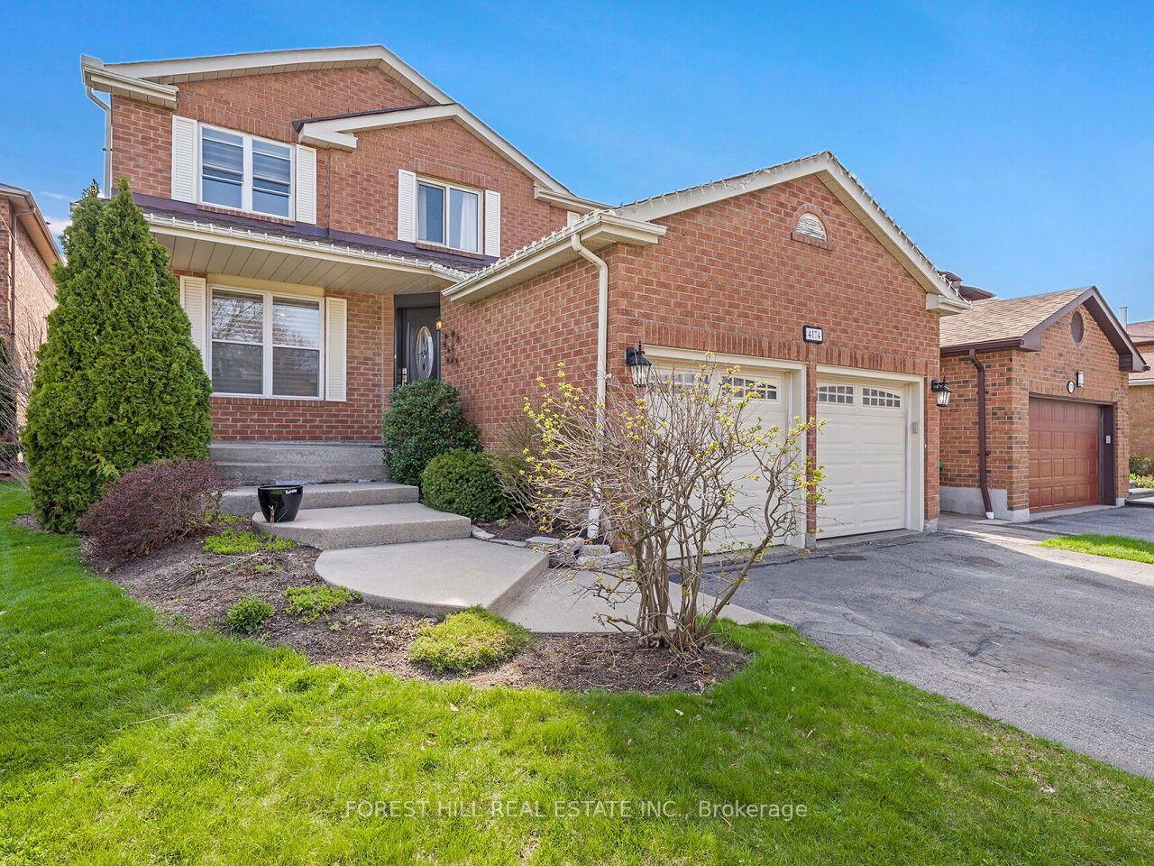 4174 Rossland Crescent, Mississauga — Detached for sale, photo 1