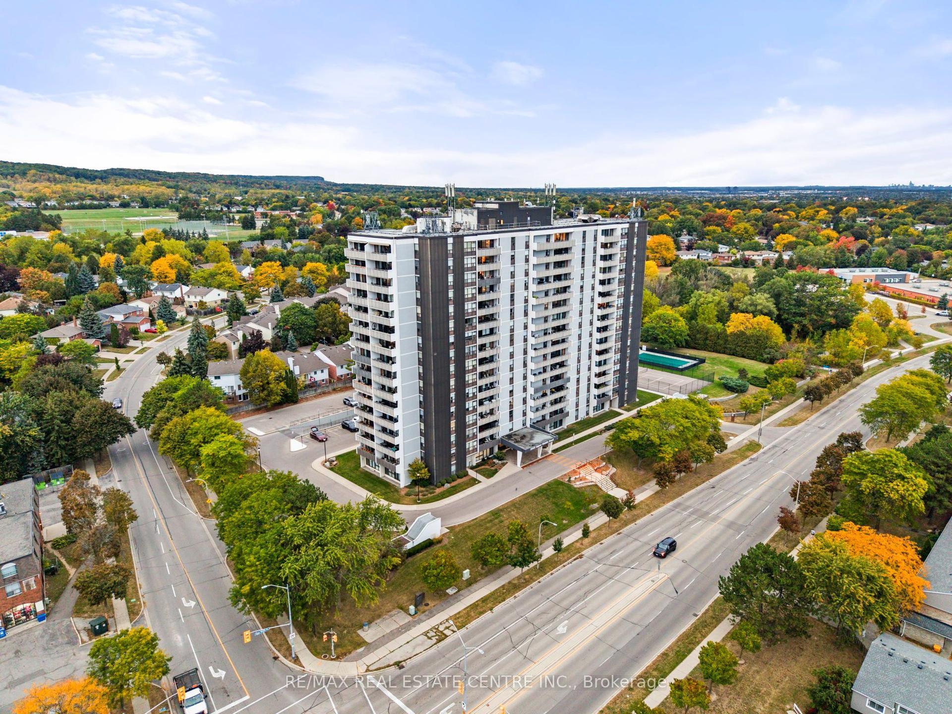 2055 Upper Middle Road 602 #602, Burlington — Condo for sale, photo 1