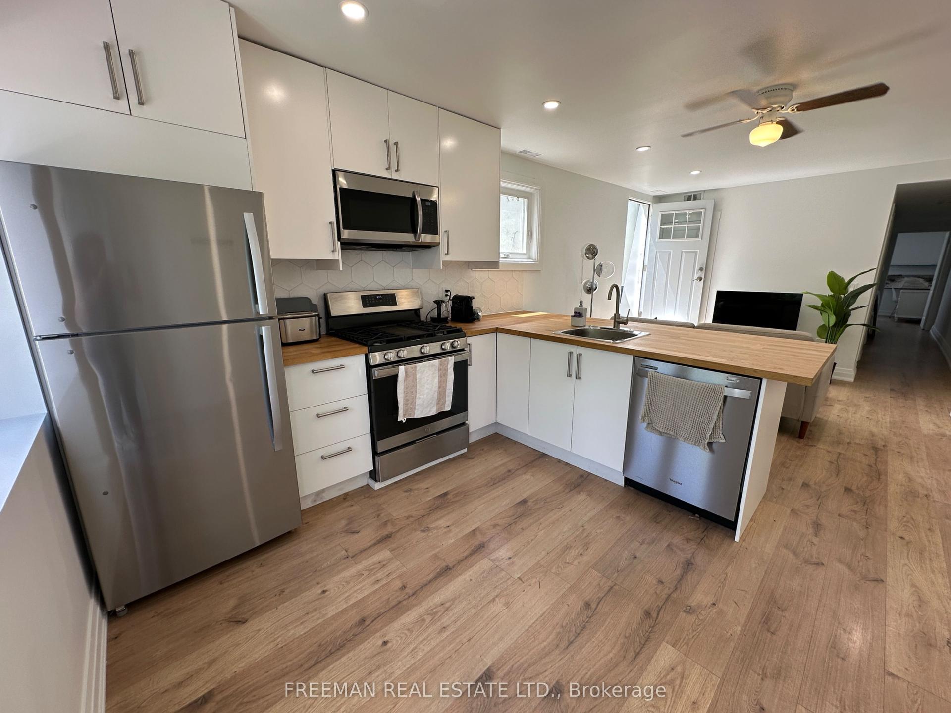 3449 Yonge Street 2 #2 — photo 1