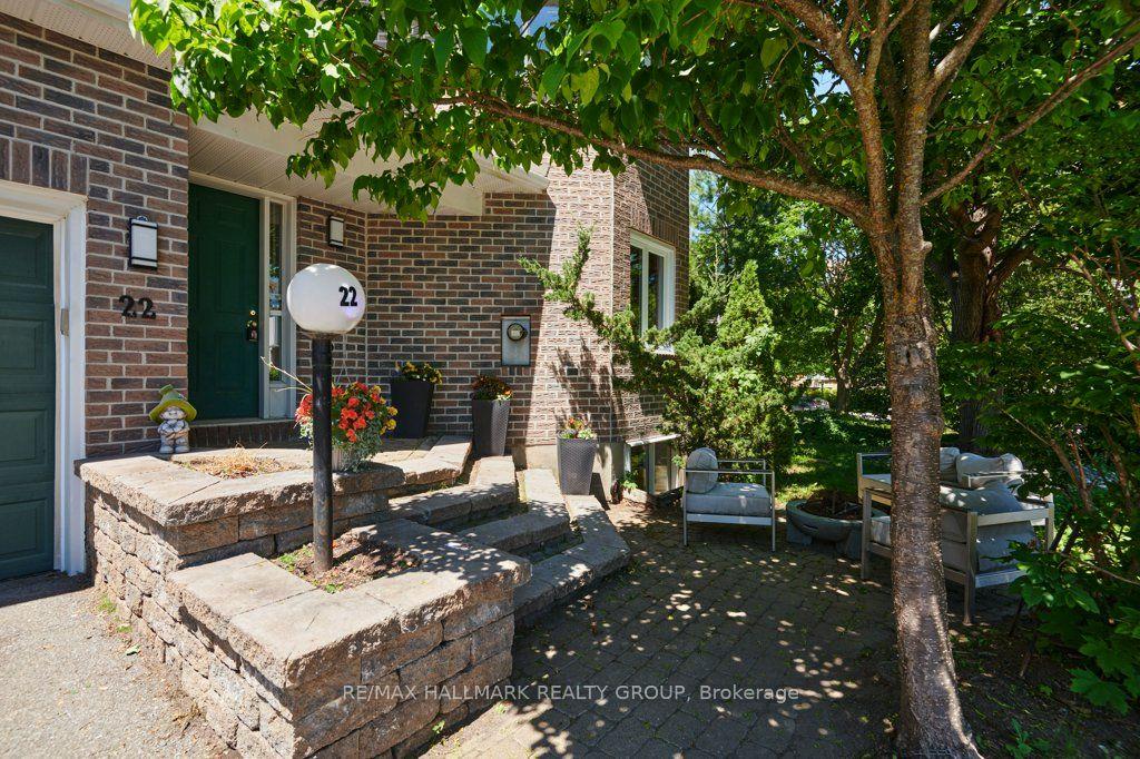 22 Terrace Drive — photo 1