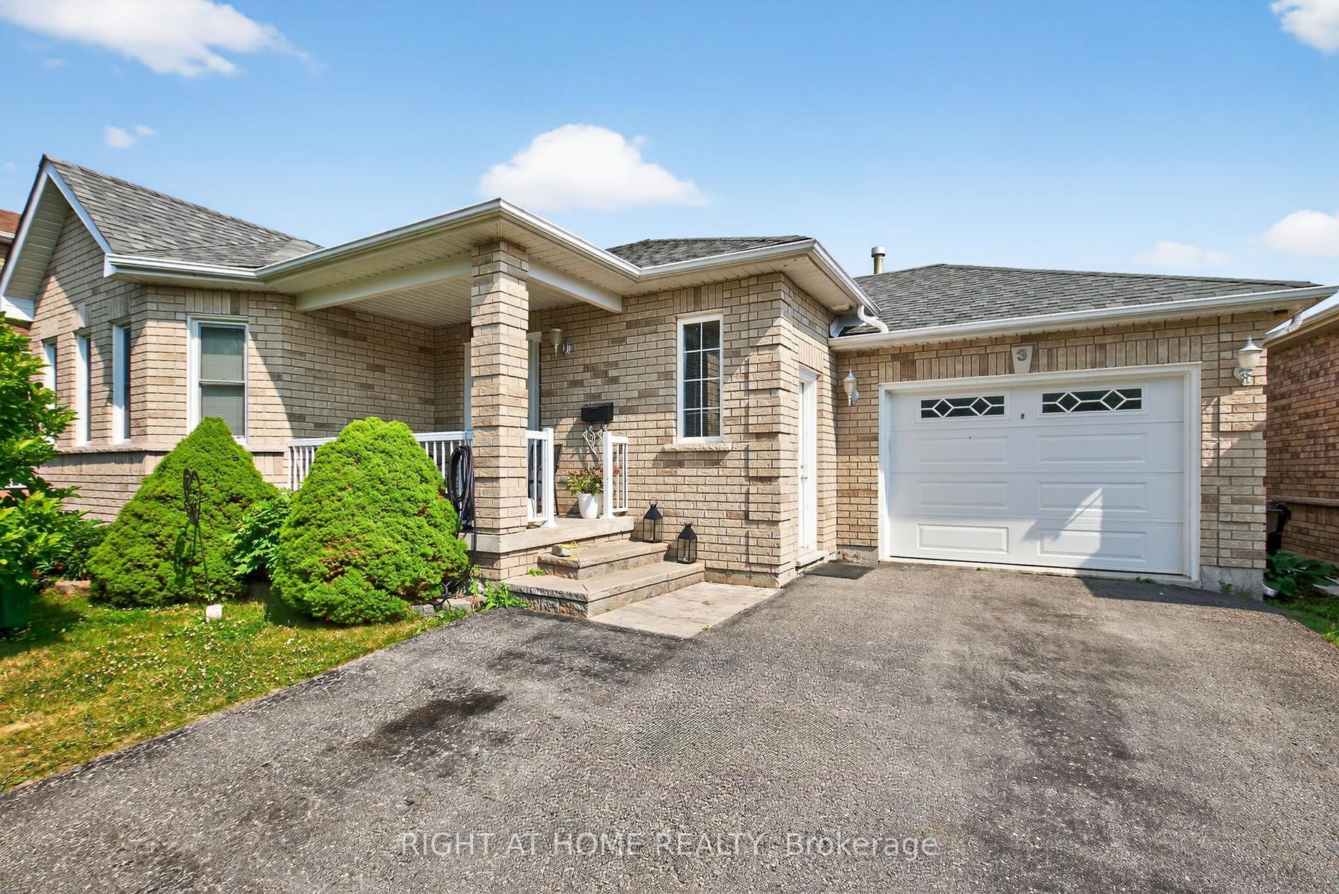 3 Player Drive, Barrie — Detached for sale, photo 1