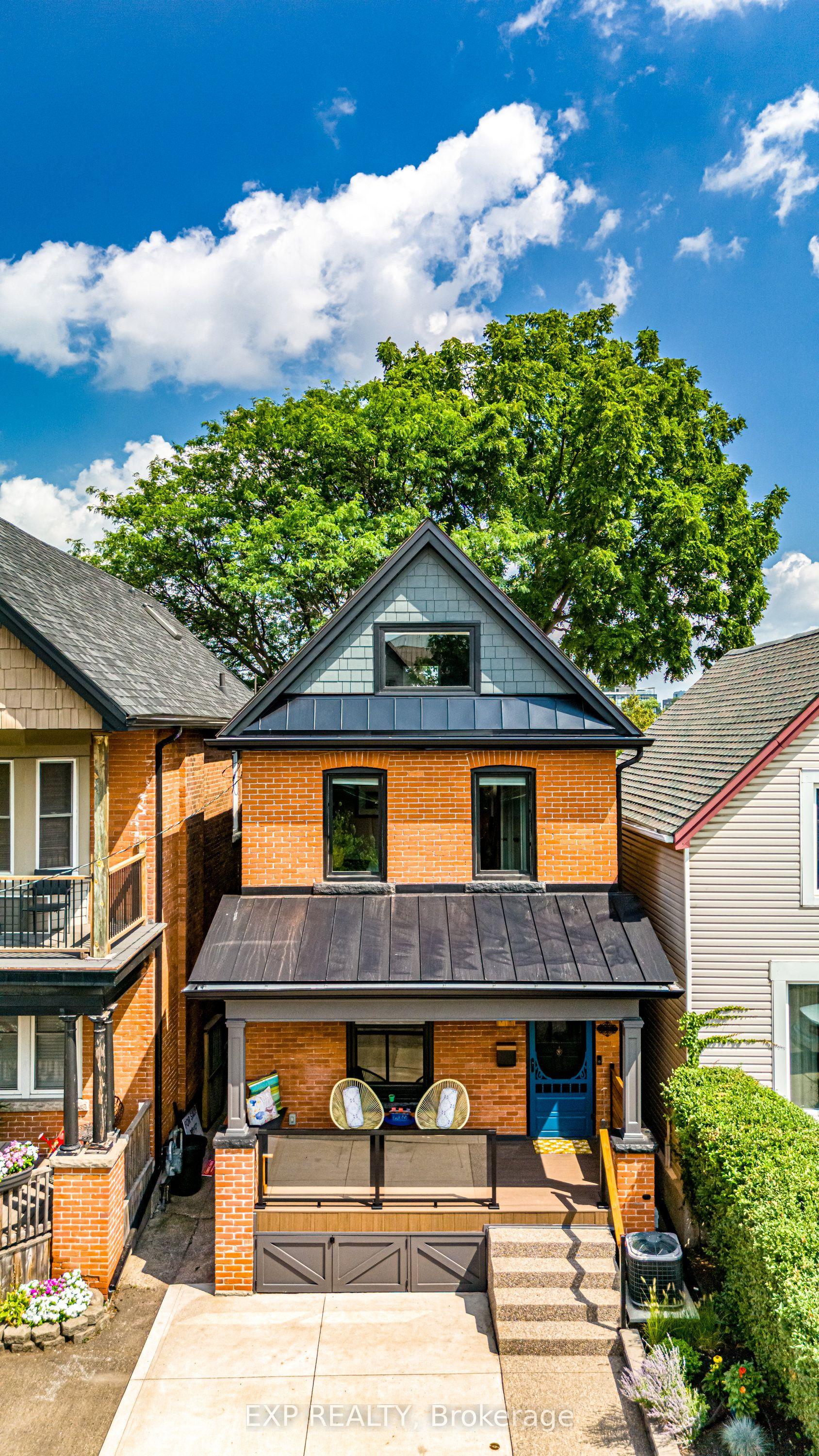 14 Chatham Street — photo 1