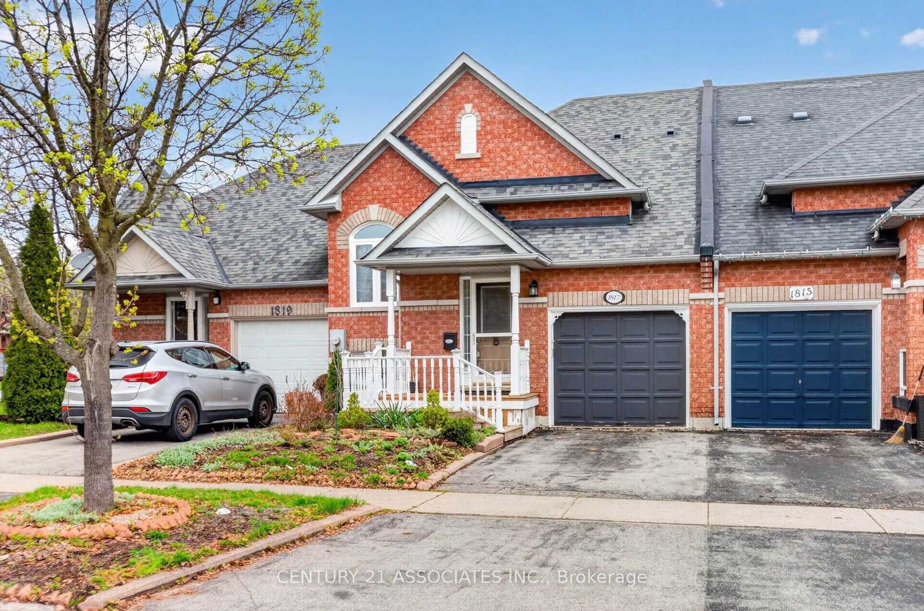 1817 Woodgate Court — photo 1