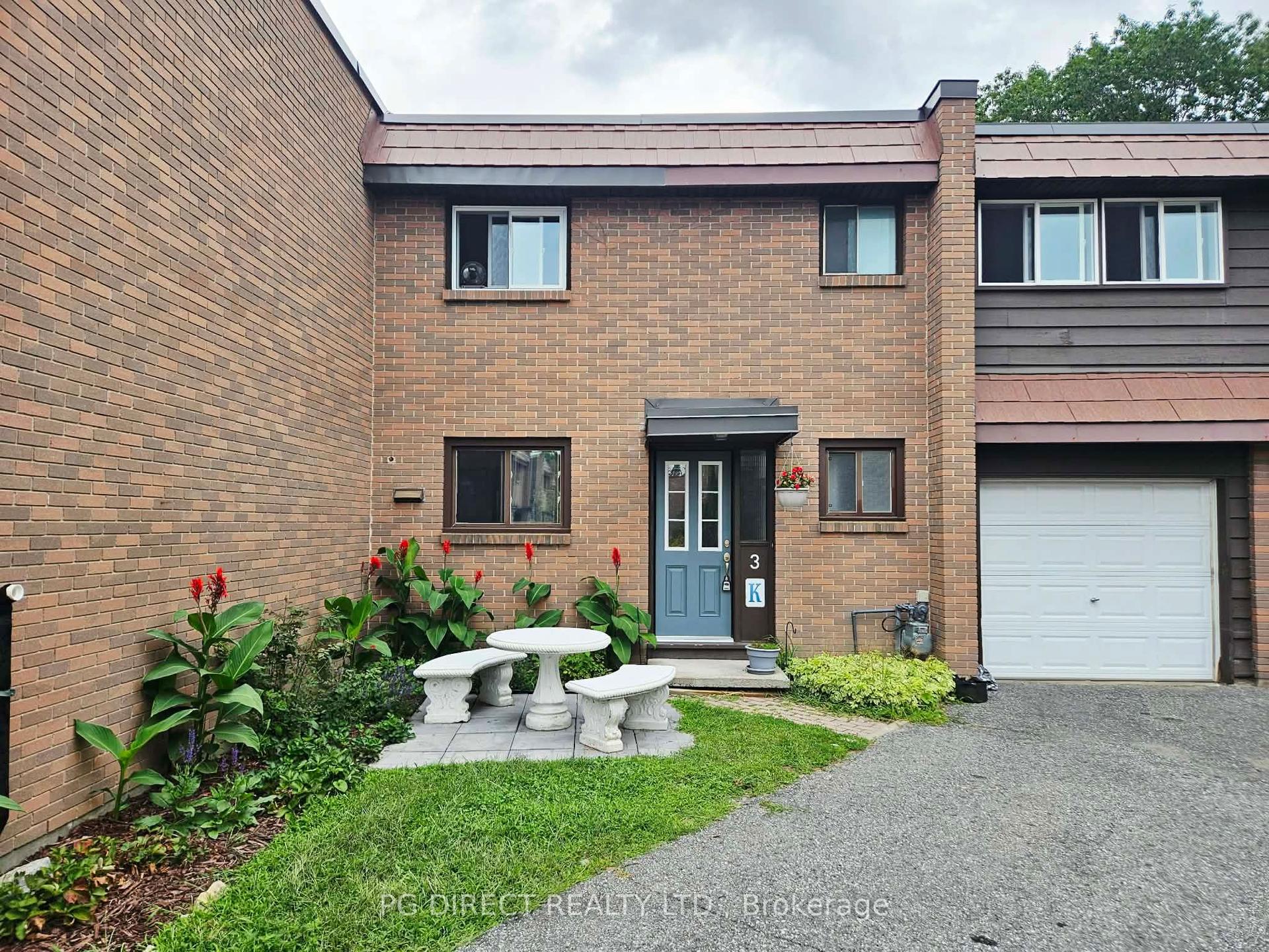 3K Arnold Drive, Bells Corners and South to Fallowfield — Condo Town for sale, photo 1
