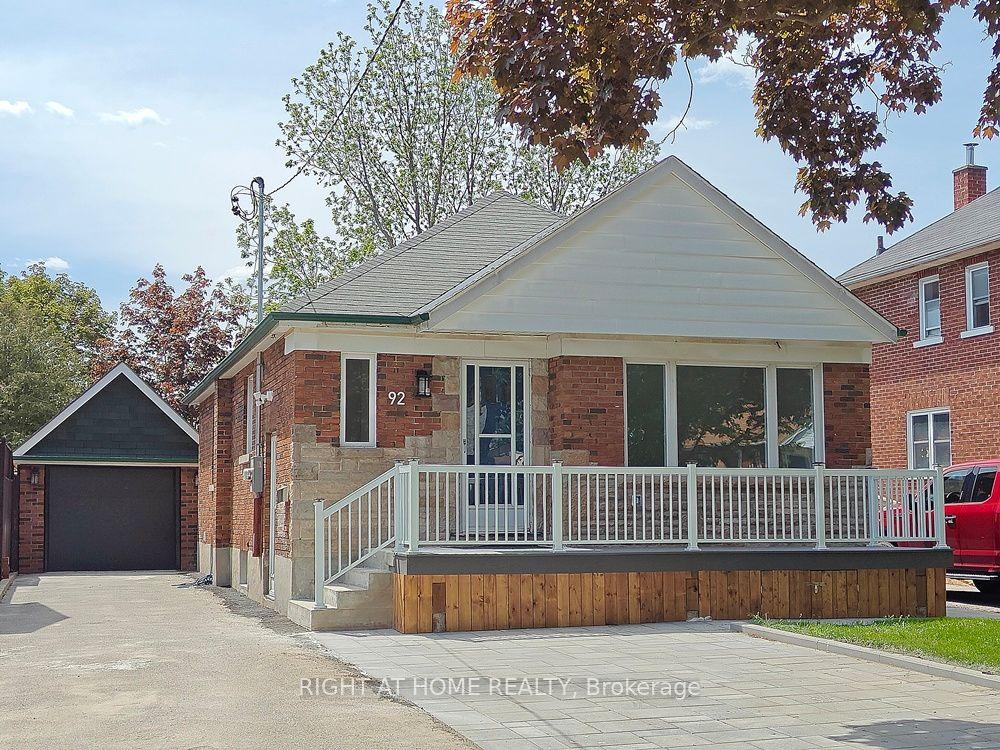 92 Cadillac Avenue S Lower Level #Lower Level, Oshawa — Detached for lease, photo 1
