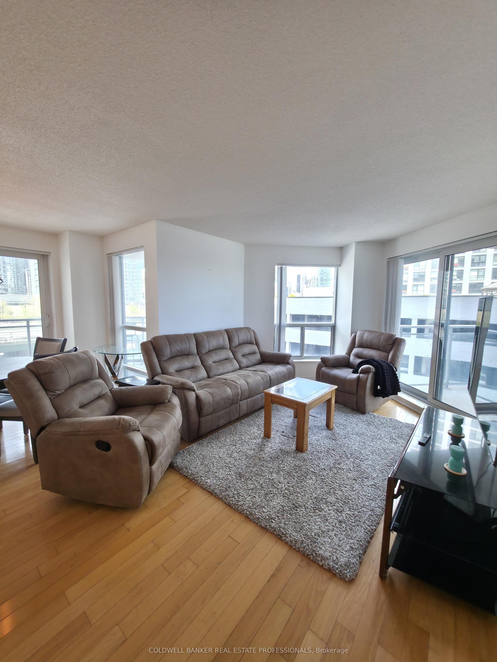 410 Queens Quay W 509 #509 — photo 1