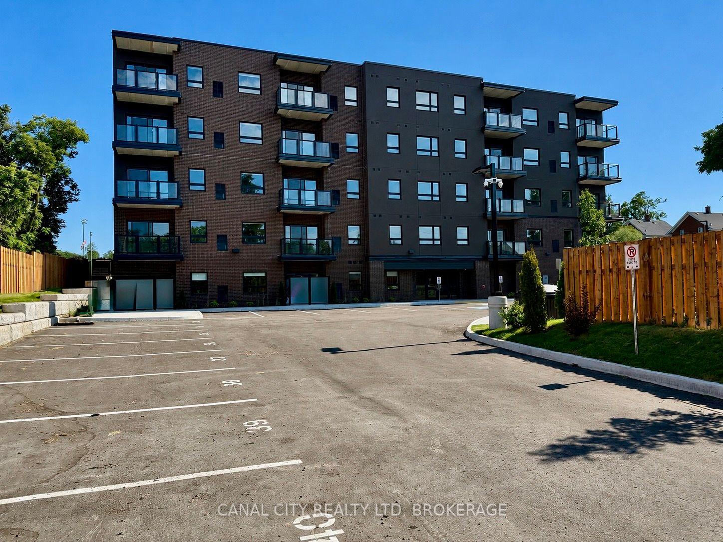 8 Hutt Lane 506 #506, Thorold — Detached for lease, photo 1