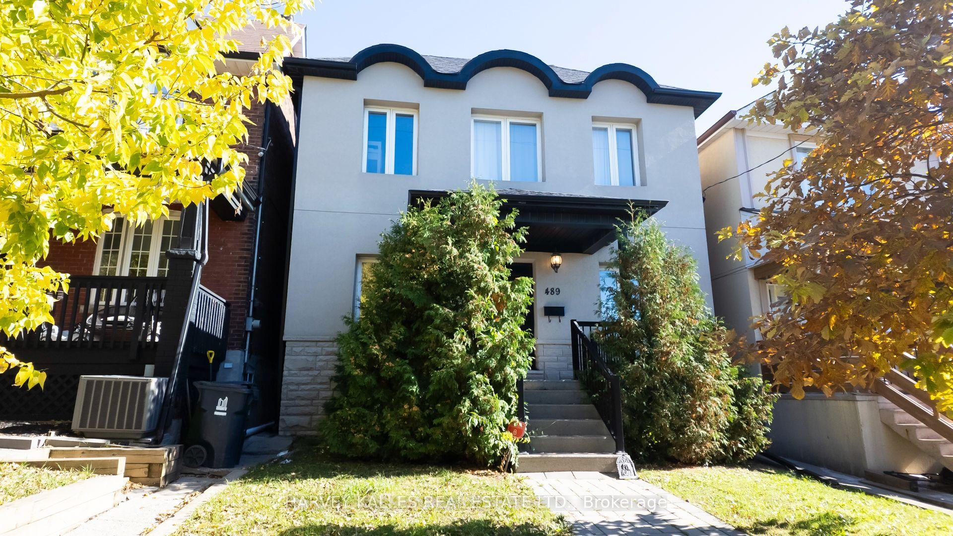 489 Lauder Avenue Main #Main, Toronto — Detached for lease, photo 1