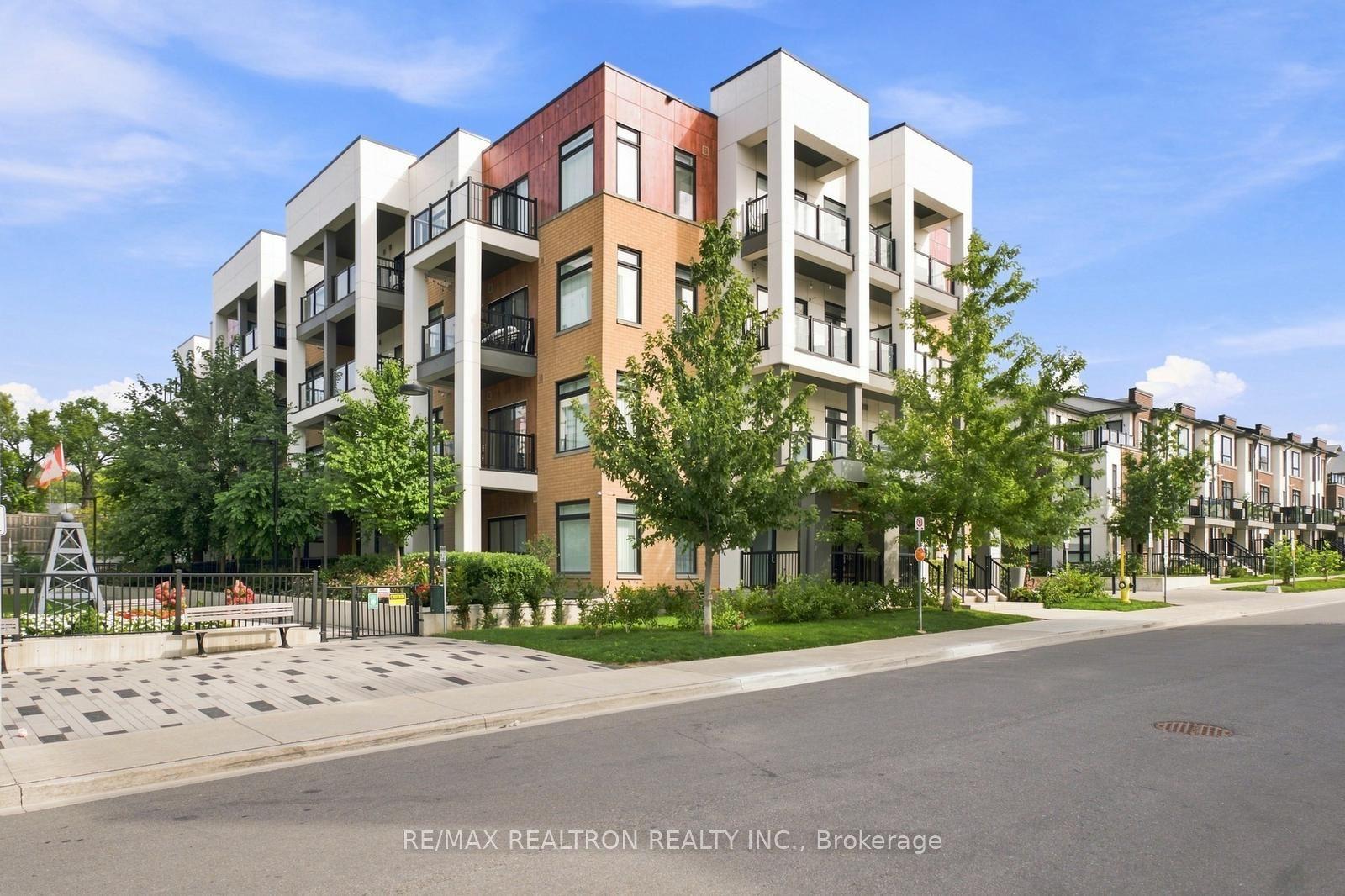 120 Canon Jackson Drive 304 #304, Toronto — Condo for sale, photo 1