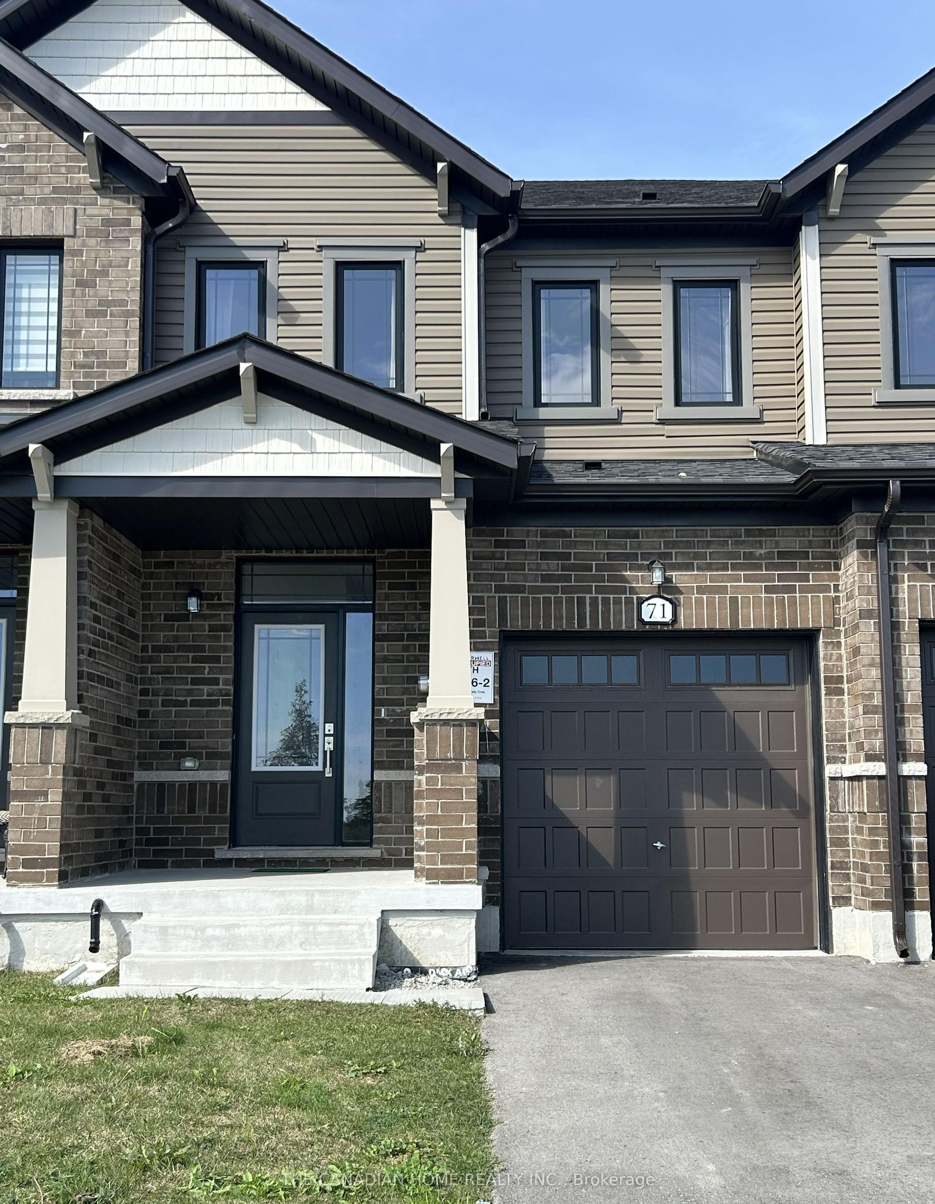 71 Milady Crescent, Barrie — Townhouse for lease, photo 1