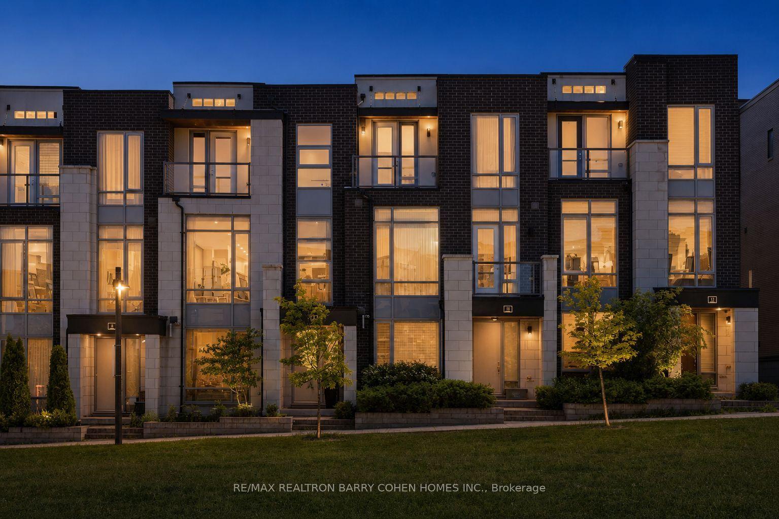 8 Heriot Place — photo 1