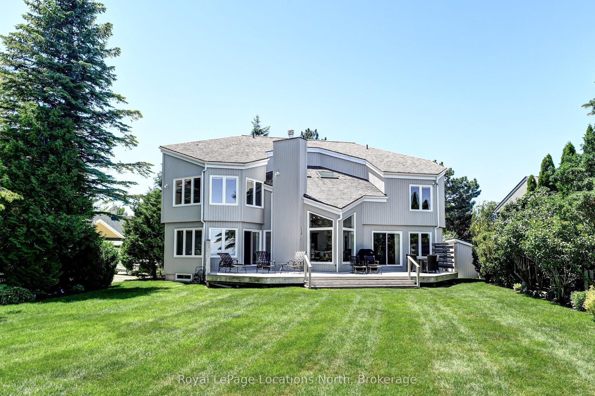 113 Fieldcrest Court, Blue Mountains — Detached for sale, photo 1