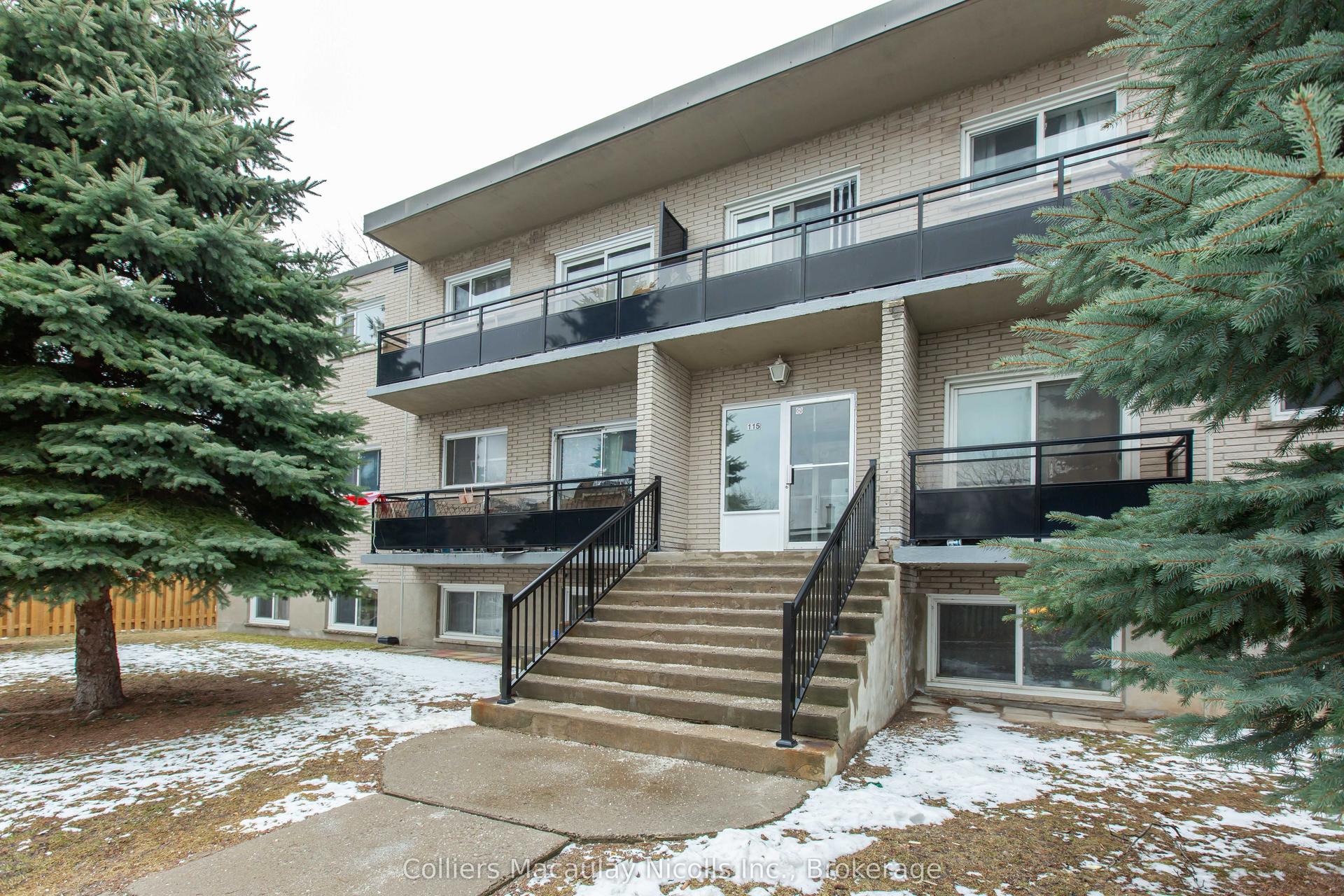 115 Kraft Avenue, Kitchener — Multiplex for sale, photo 1