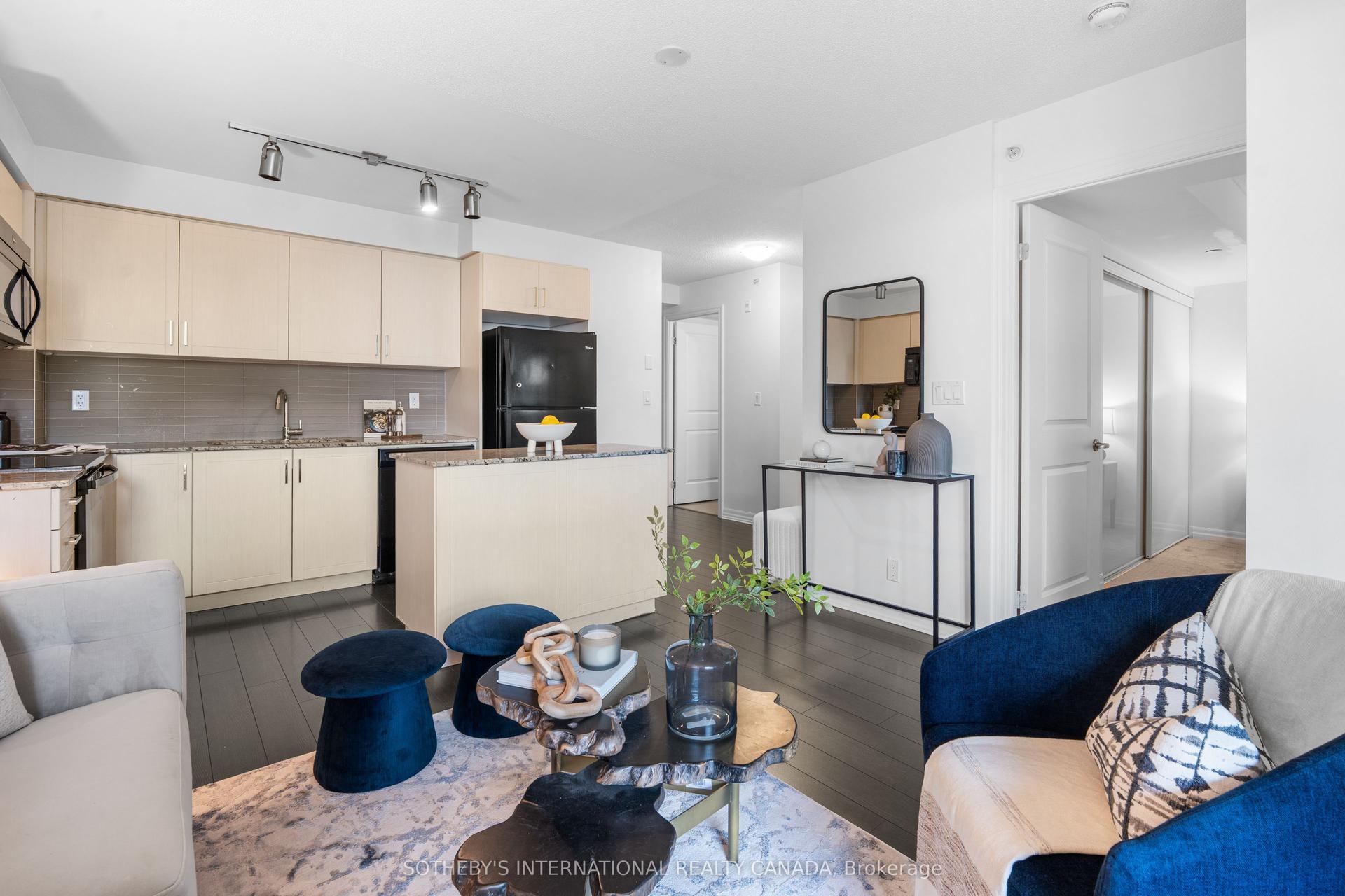 80 Esther Lorrie Drive 201 #201 — photo 1