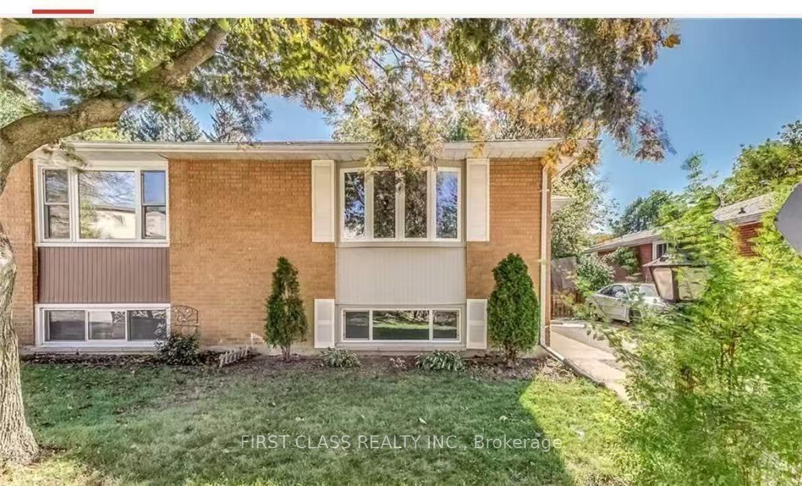 657 SEVILLA PARK Place, London East — Semi-Detached for lease, photo 1