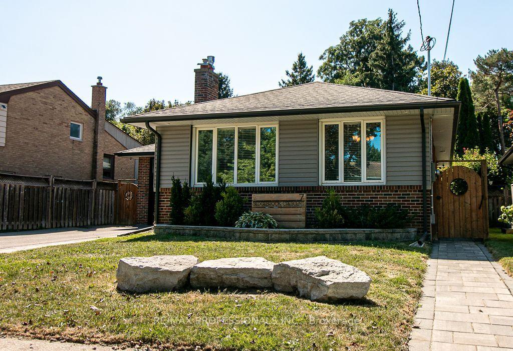 7 Sedgebrook Crescent MAIN #MAIN, Toronto — Detached for lease, photo 1
