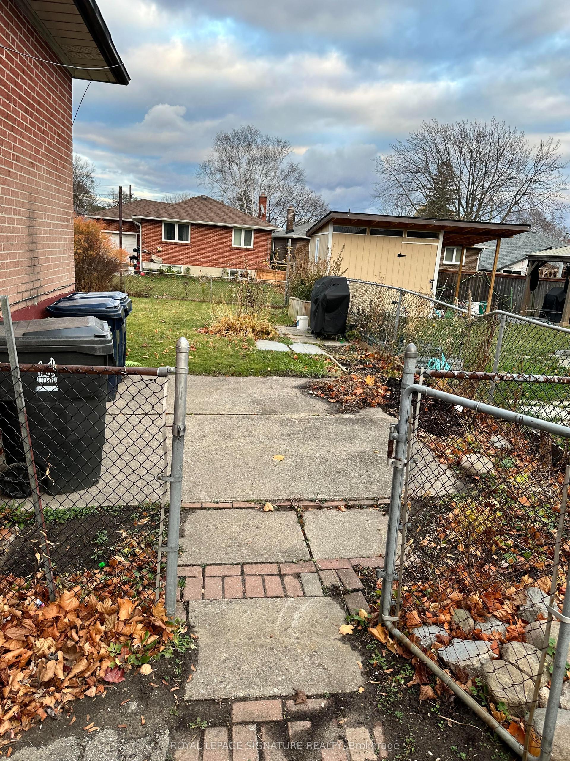 7 Limevale Crescent Bsmt #Bsmt, Toronto — Detached for lease, photo 1