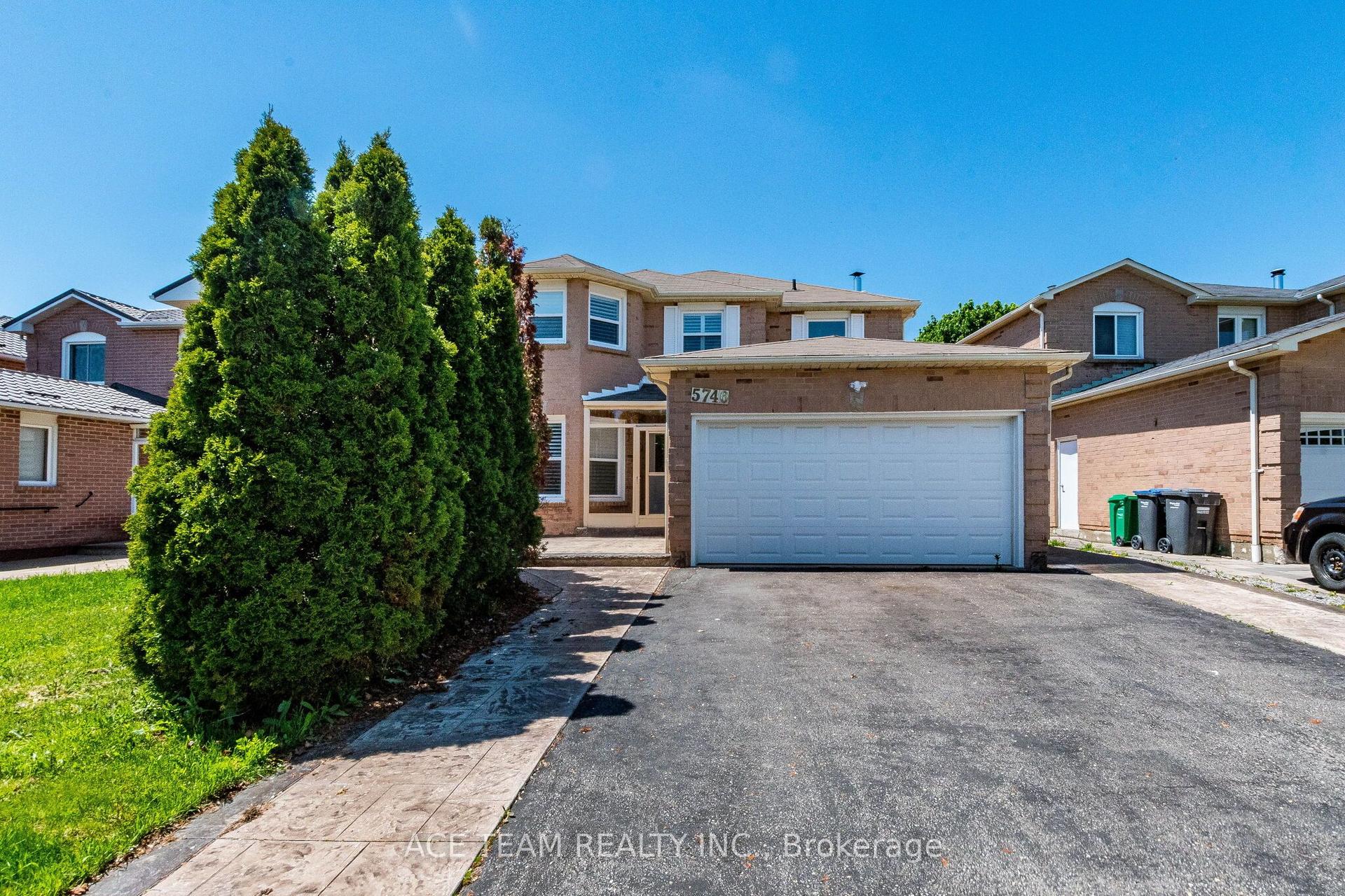 5740 Invergordon Lane — photo 1