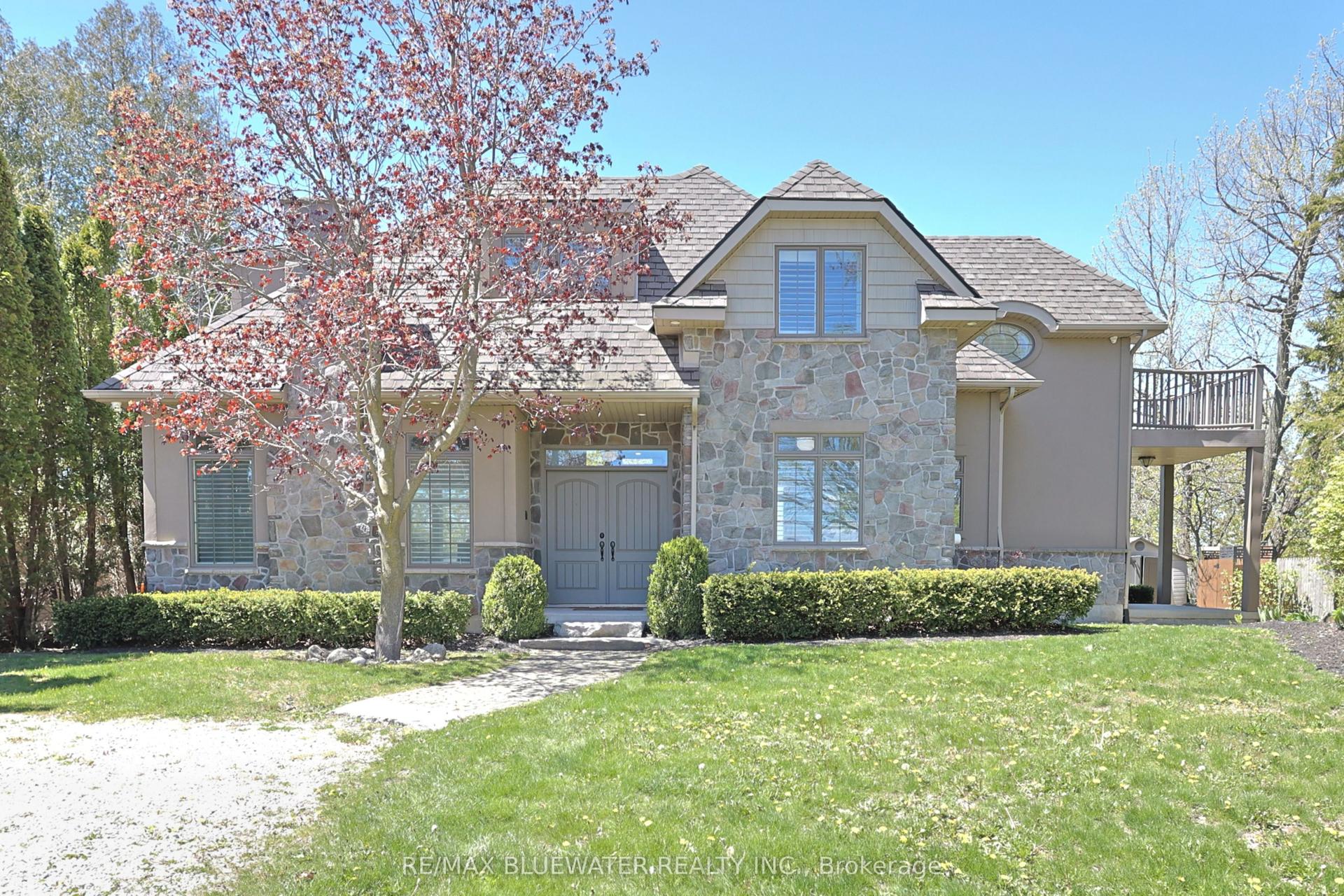 73083 NORTHRIDGE Road, Bluewater — Detached for sale, photo 1