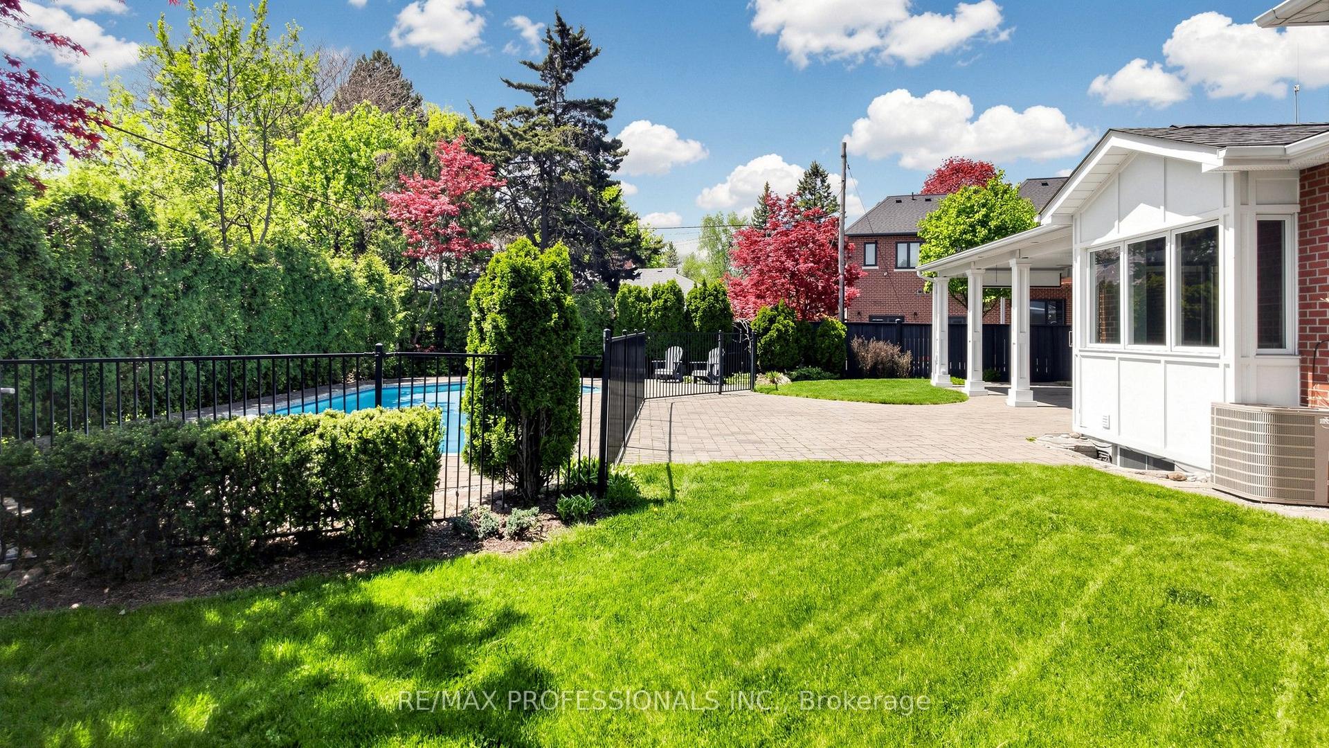 26 Abilene Drive — photo 1
