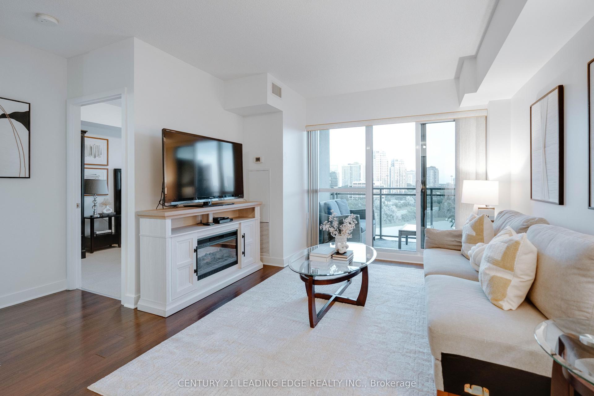 120 Dallimore Circle 820 #820, Toronto — Condo for sale, photo 1