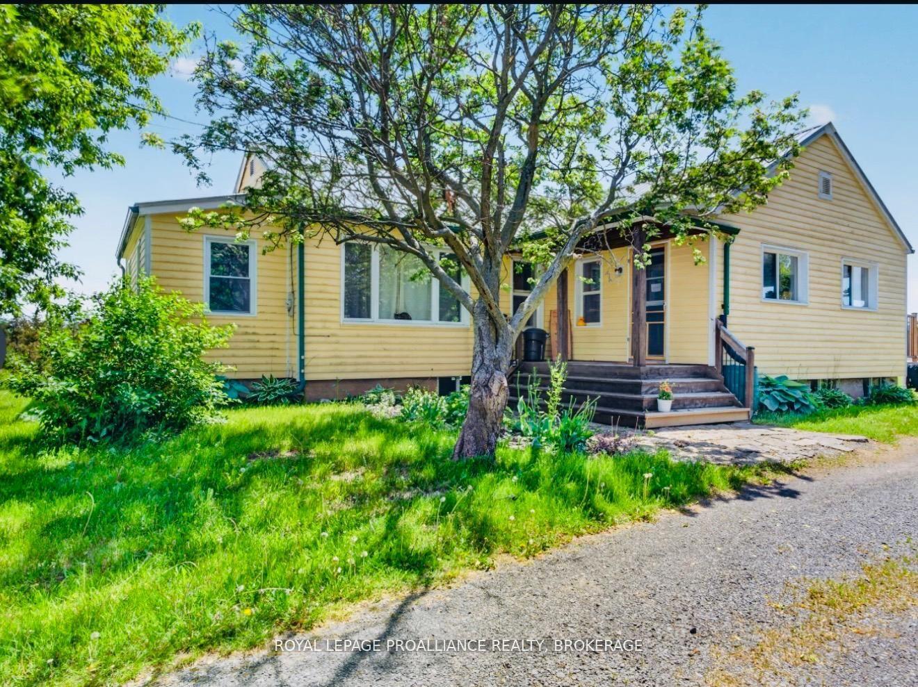 5790 County Road 2, Loyalist — Detached for sale, photo 1
