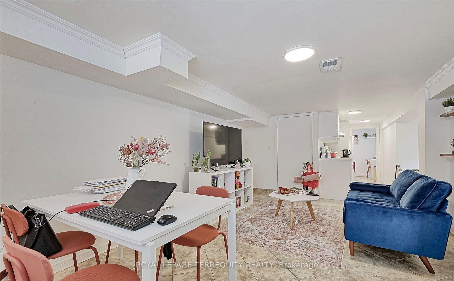 471 Gilbert Avenue Lower #Lower, Toronto — Semi-Detached for lease, photo 1