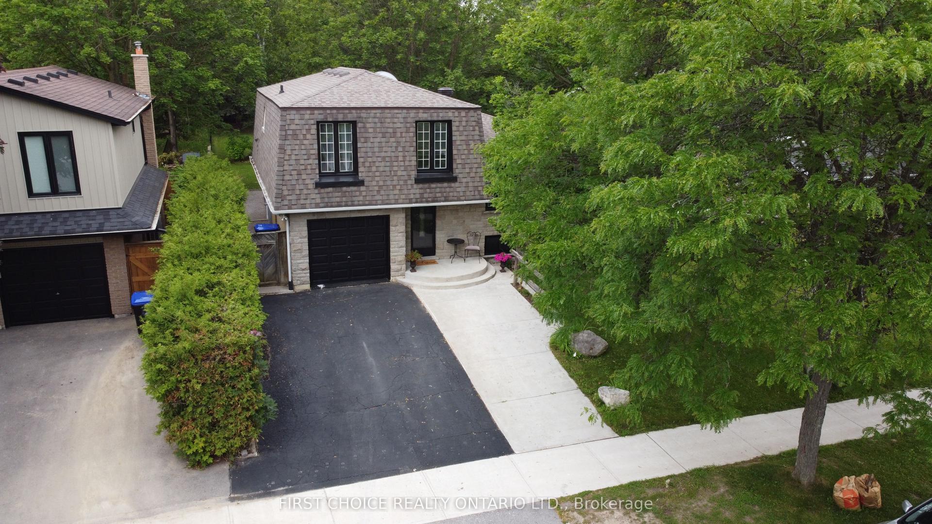74 The Boulevard, New Tecumseth — Detached for sale, photo 1