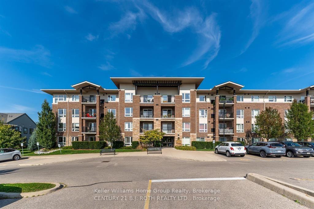 67 Kingsbury Square 303 #303 — photo 1