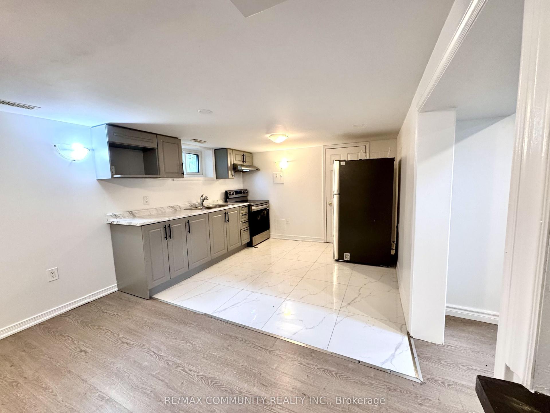 426 Perry Street Basement #Basement, Whitby — Detached for lease, photo 1