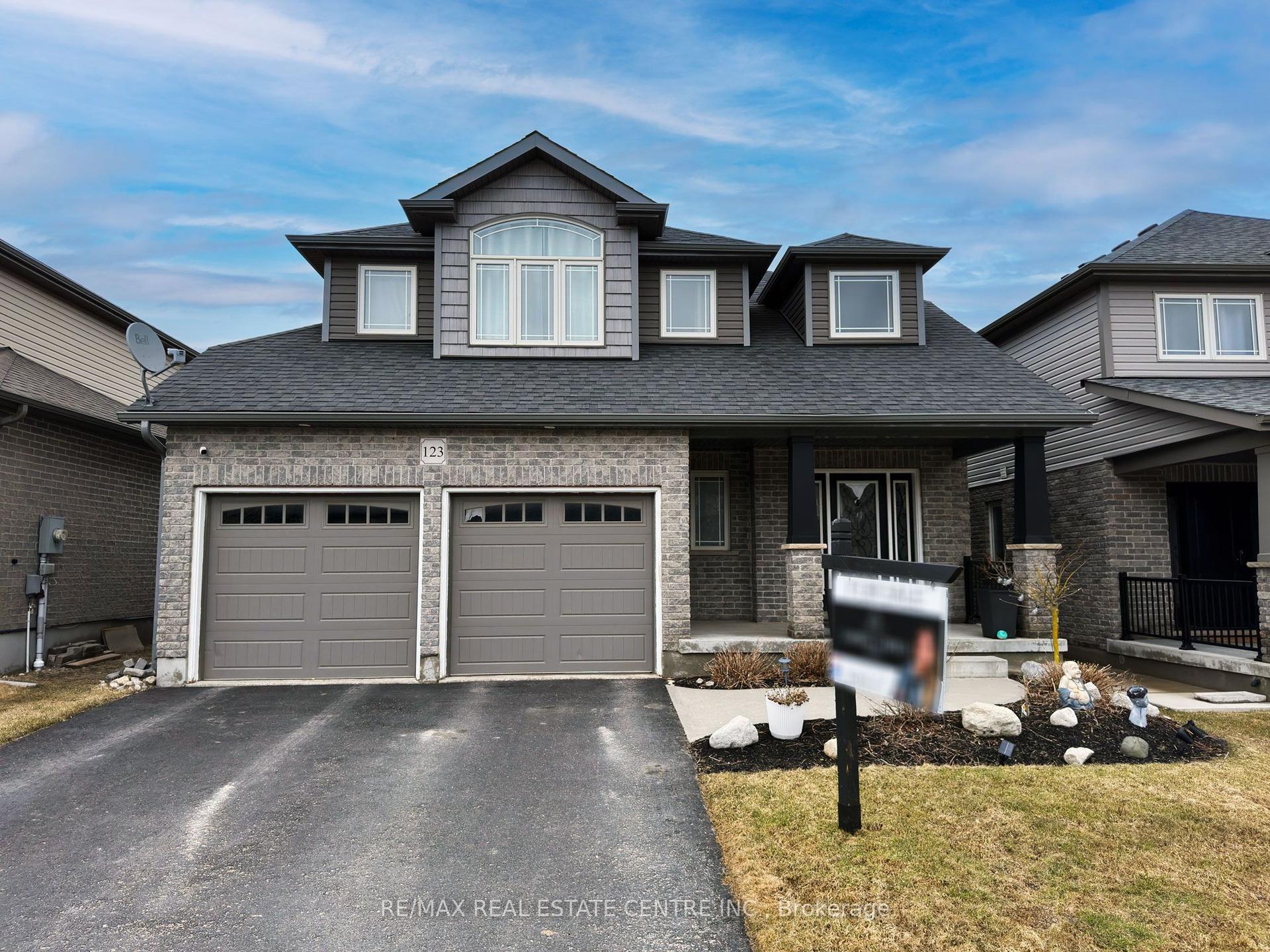 123 Taylor Drive — photo 1