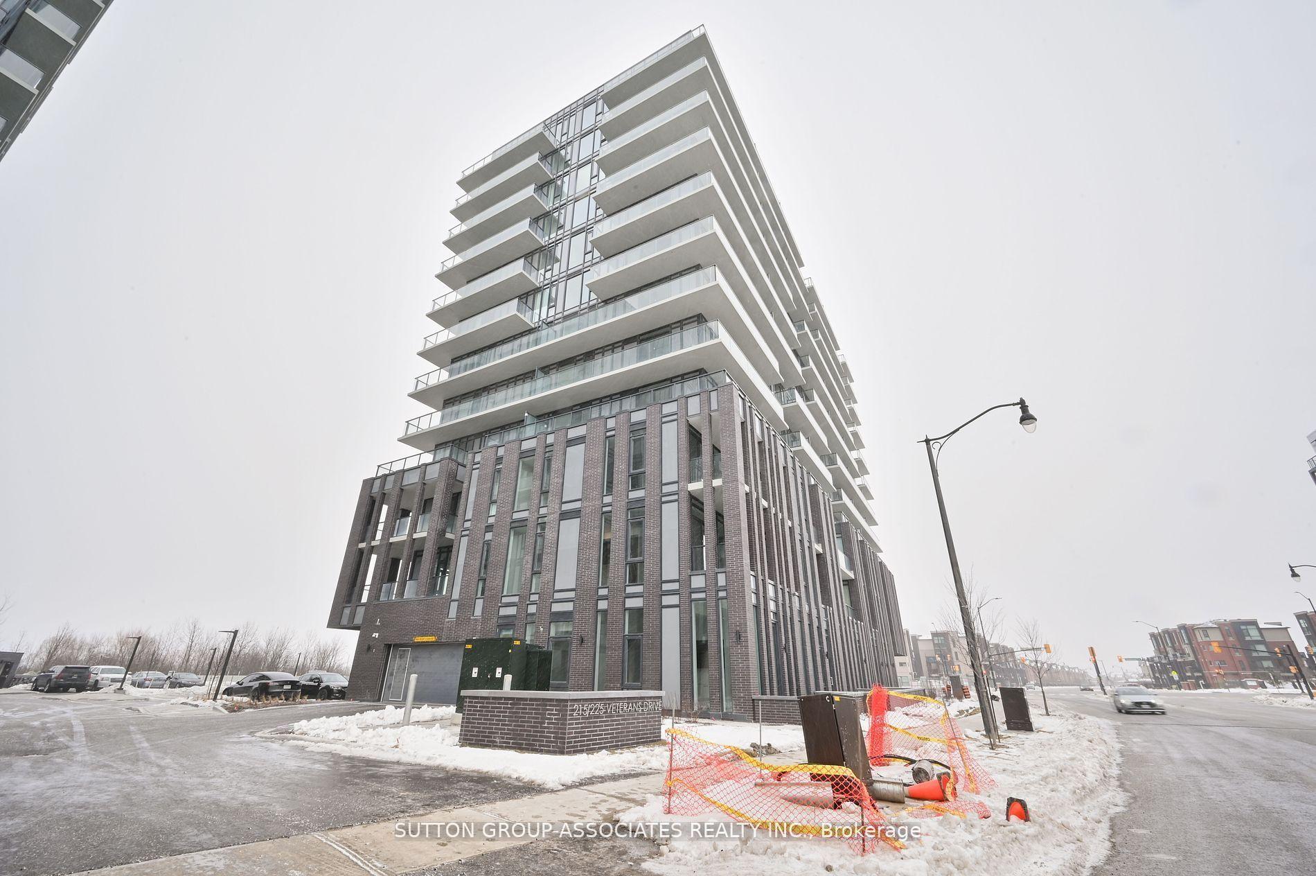 215 Veterans Drive 1010 #1010 — photo 1