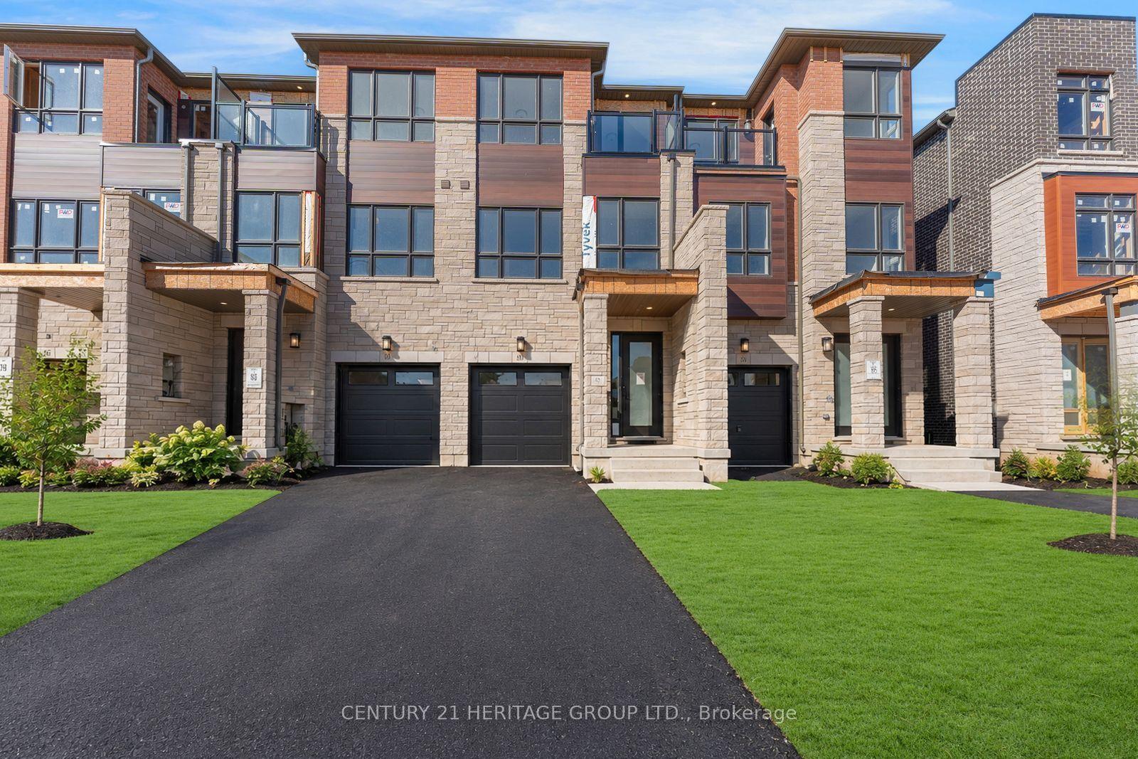 81 Ayaan Lane, Oakville — Townhouse for sale, photo 1
