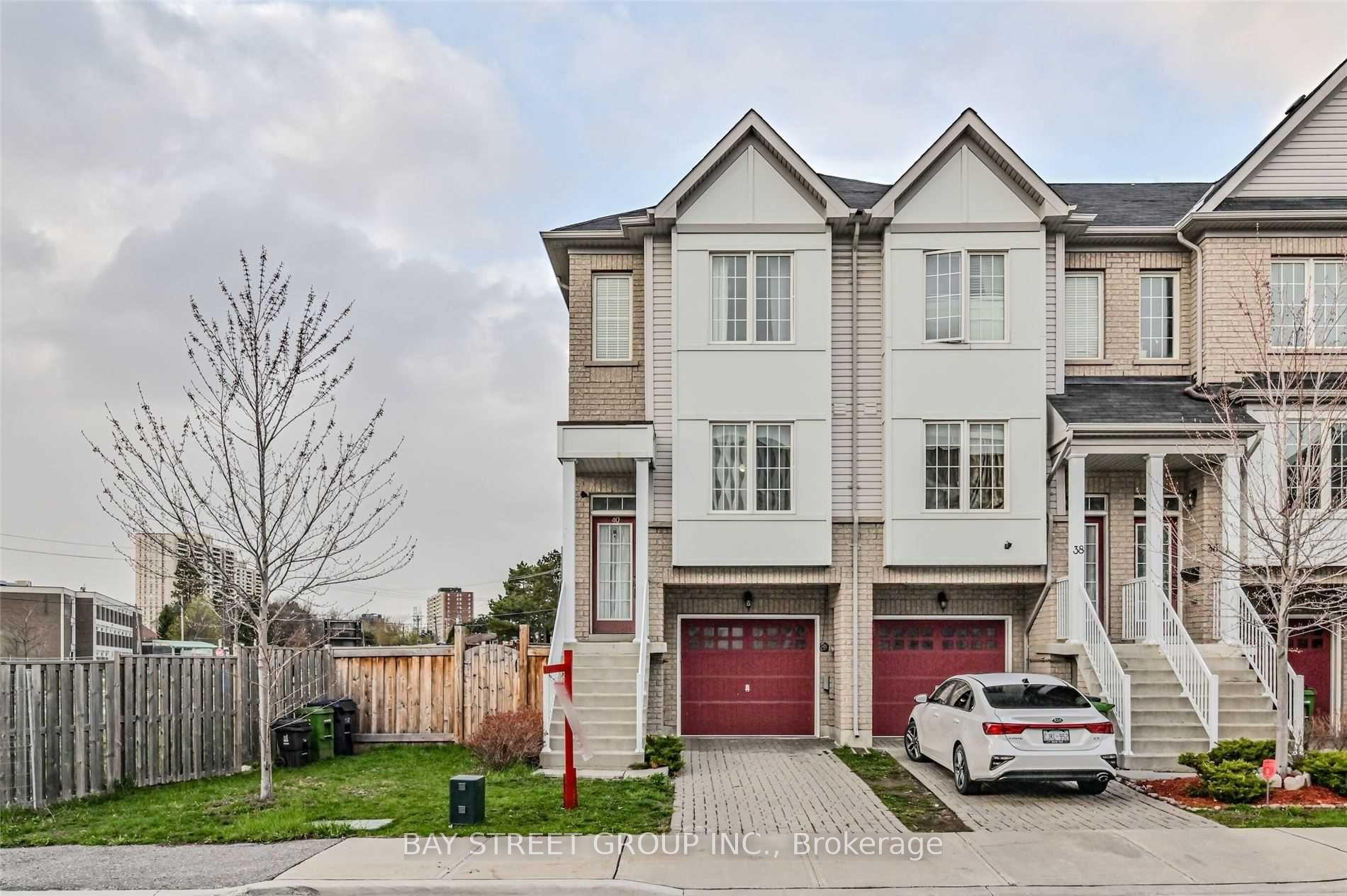 40 Mantello Drive, Toronto — Townhouse for lease, photo 1