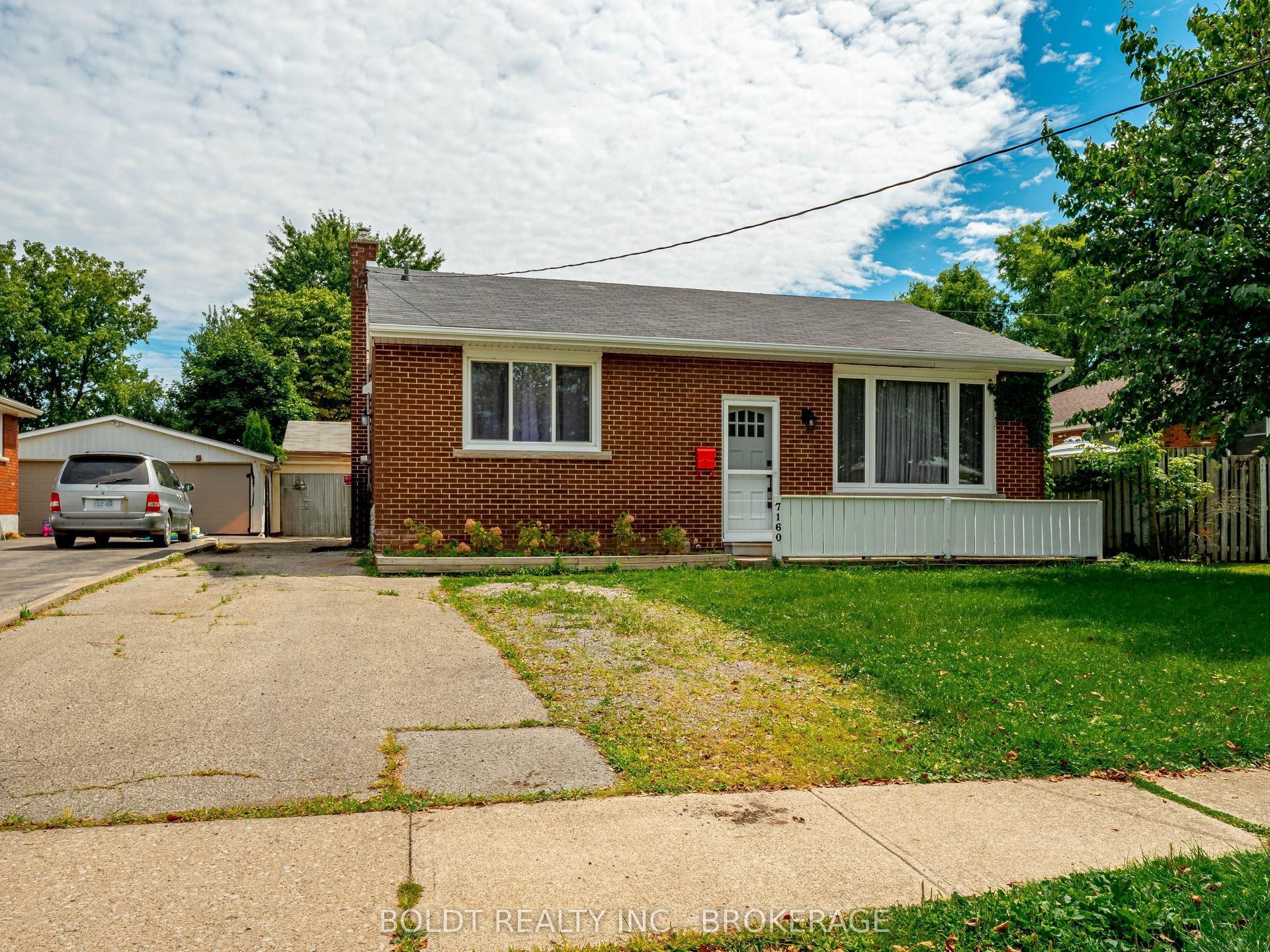 7160 Waters Avenue LOWER #LOWER — photo 1
