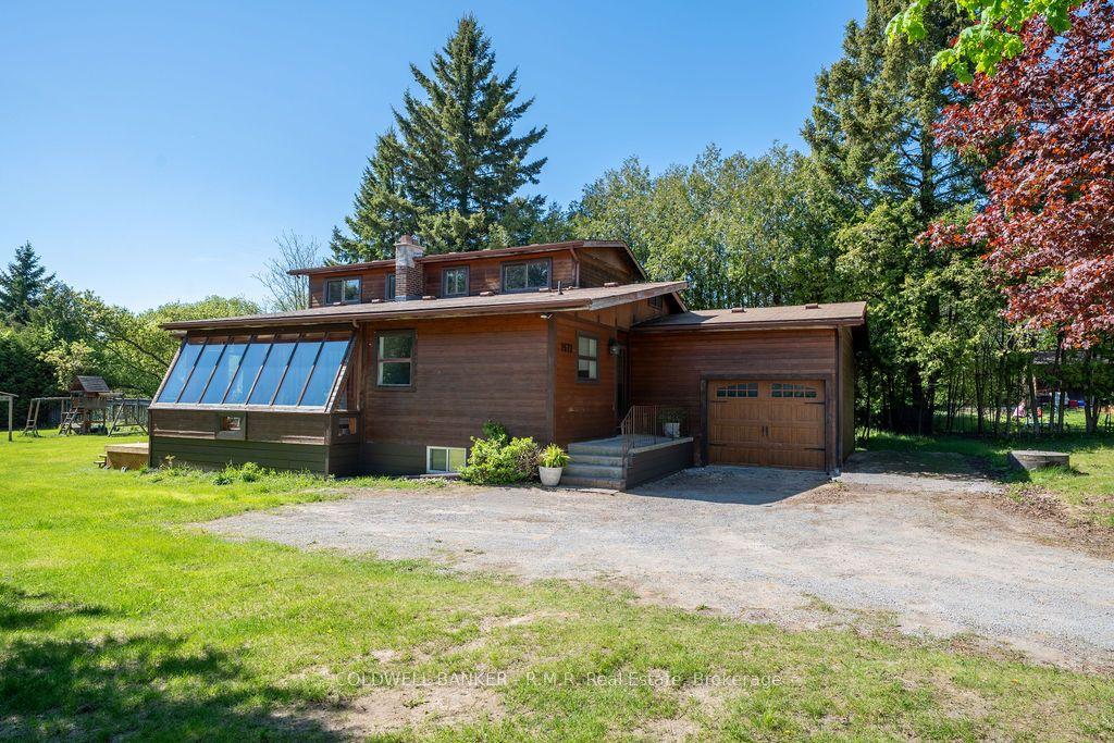9670 Baldwin Street — photo 1