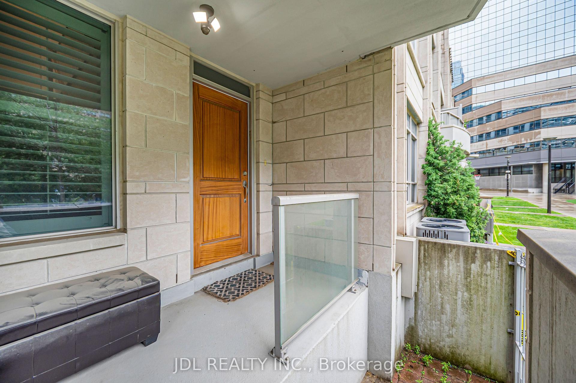 761 Bay Street TH07 #TH07, Toronto — Condo Town for sale, photo 1