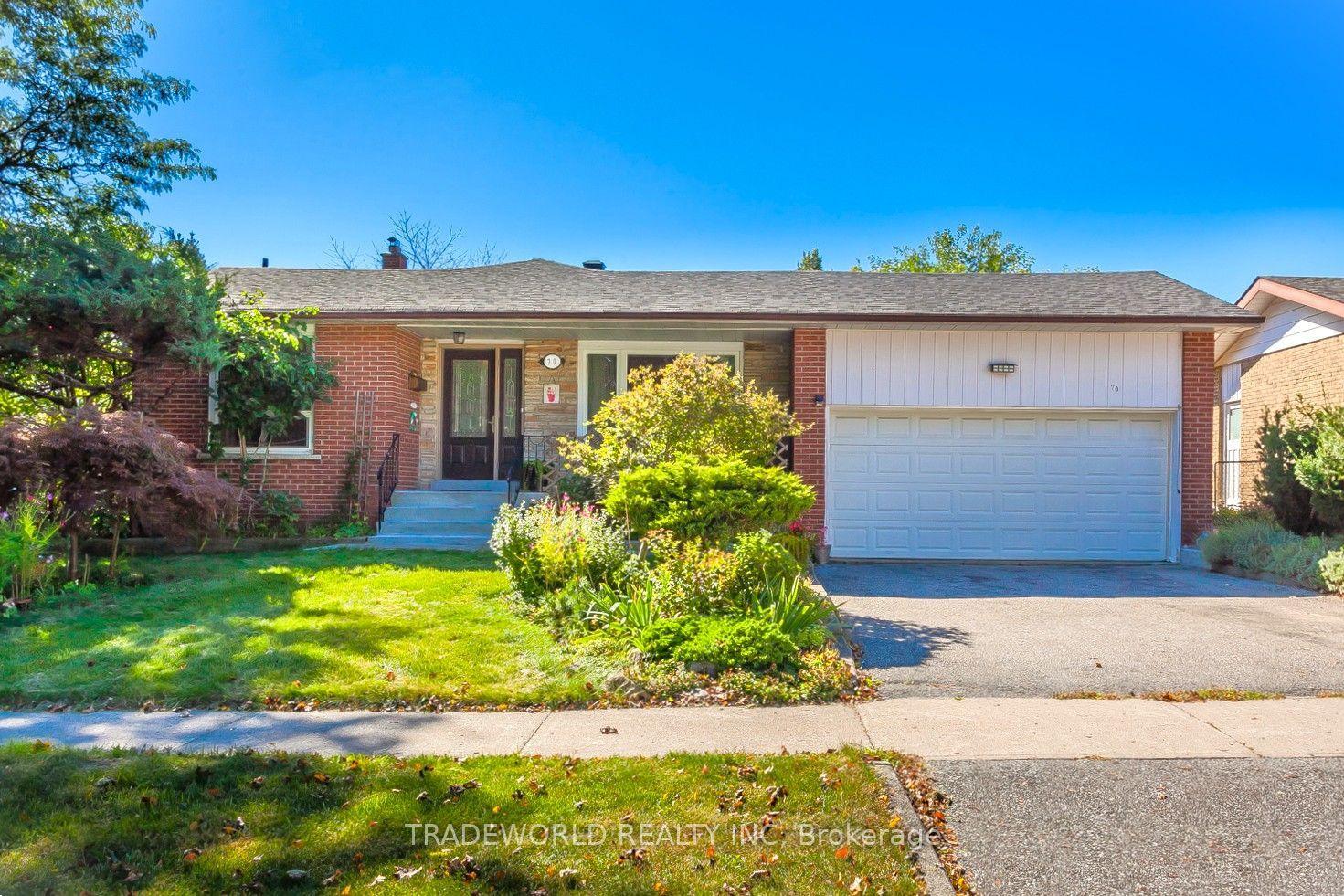 70 Fulbert Crescent, Toronto — Detached for sale, photo 1