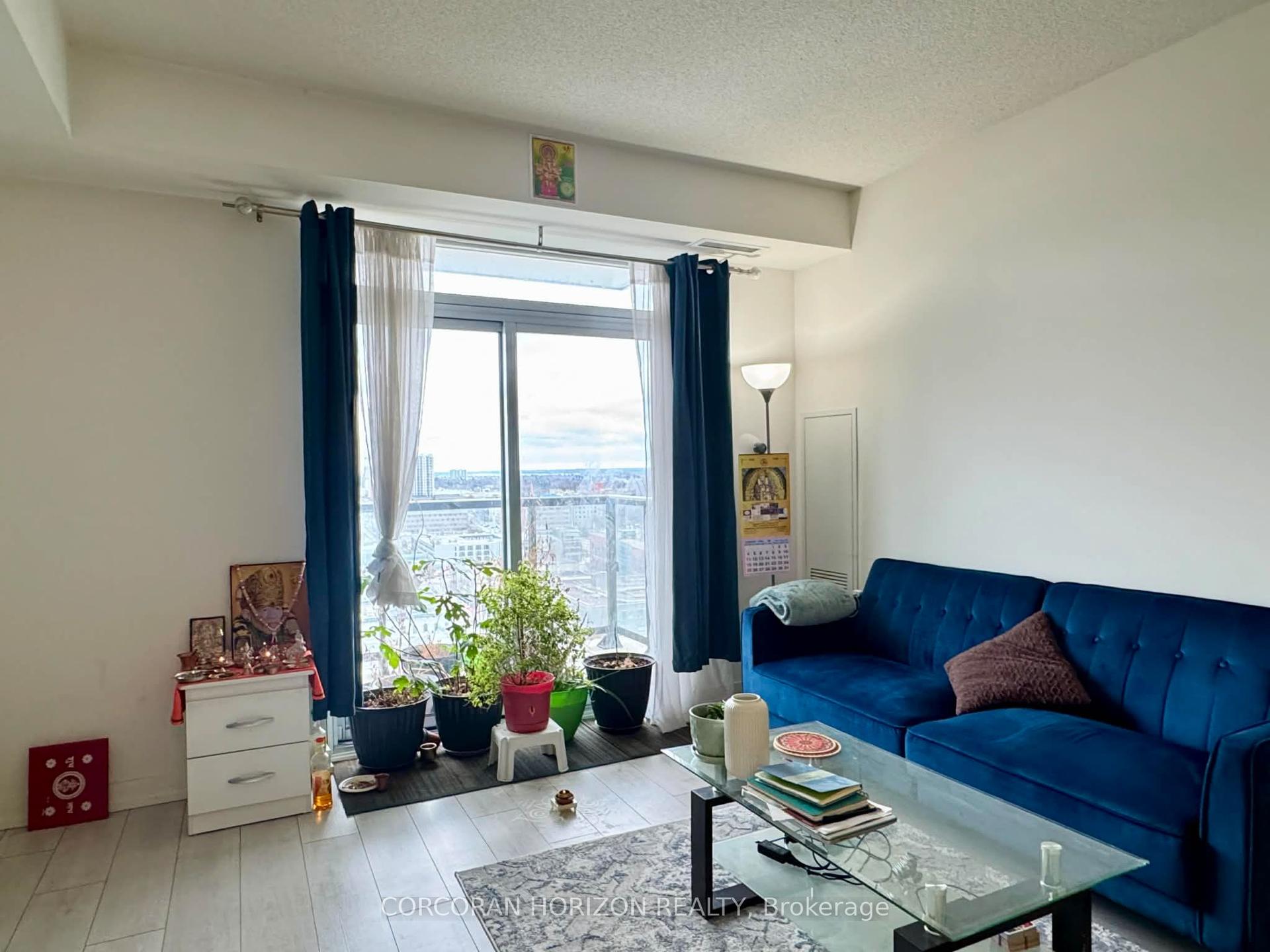 55 Duke Street W 1507 #1507 — photo 1