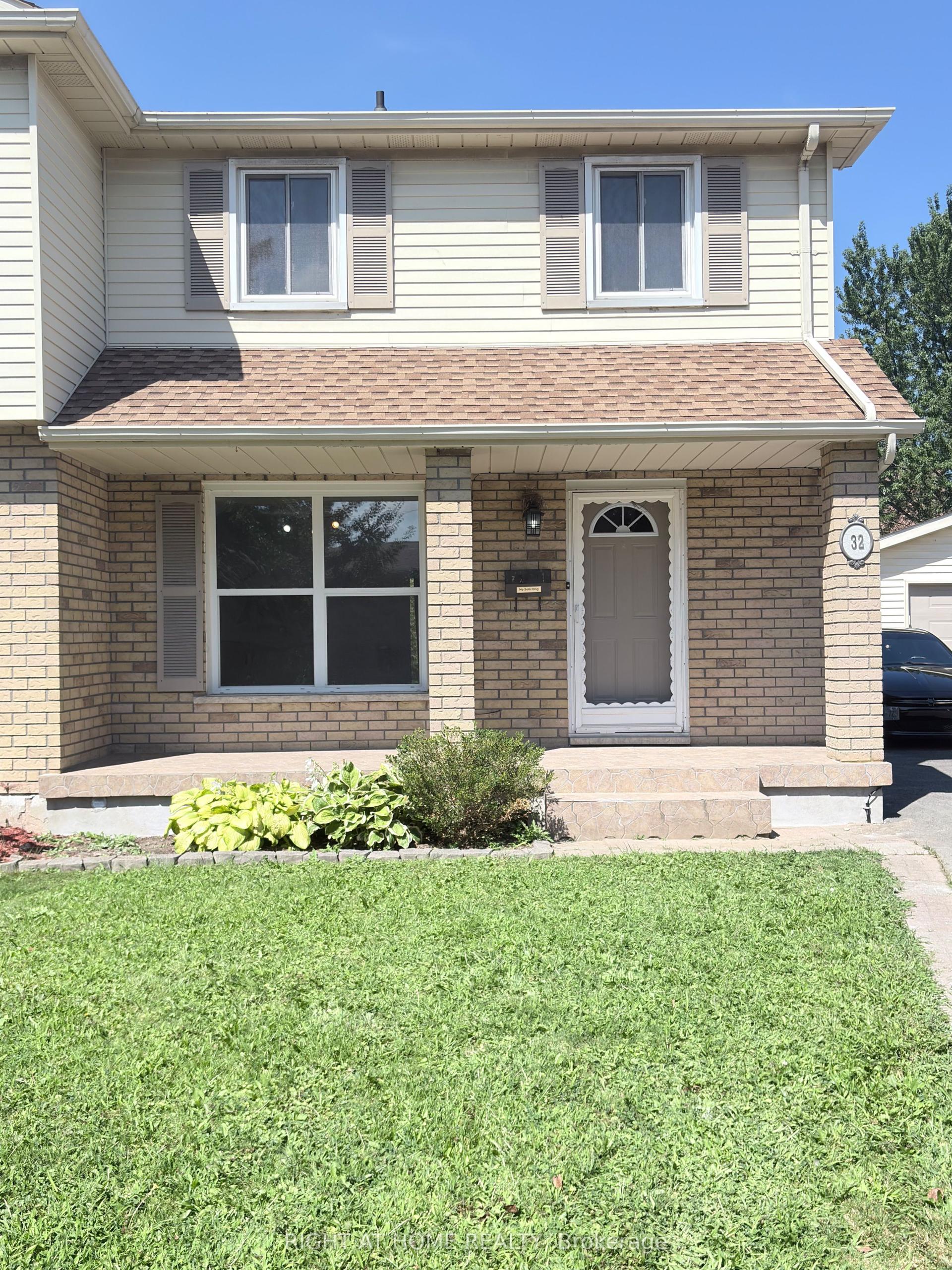 32 VINTAGE Crescent Main Floor #Main Floor, St. Catharines — Semi-Detached for lease, photo 1