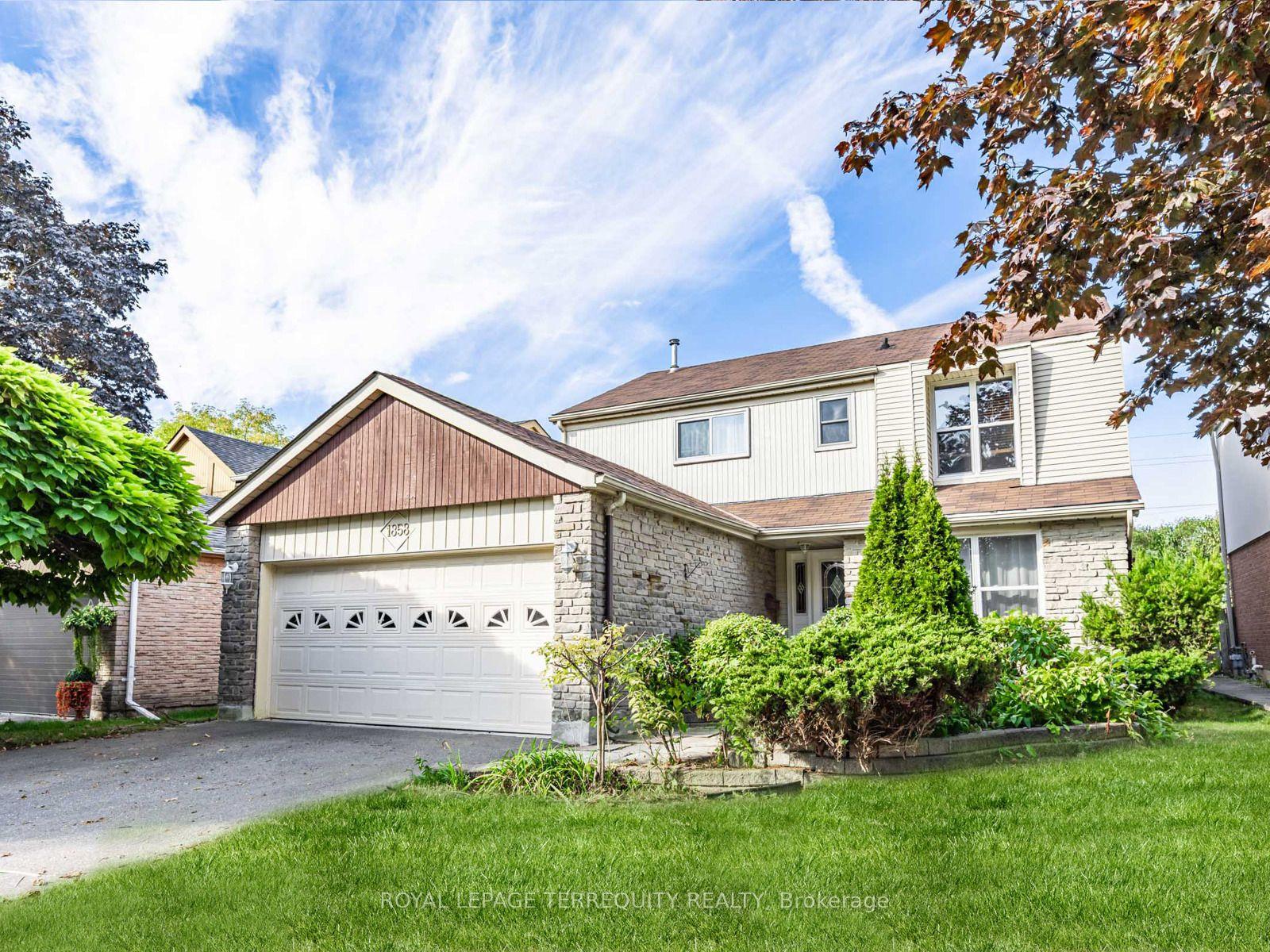 1858 Shadybrook Drive — photo 1