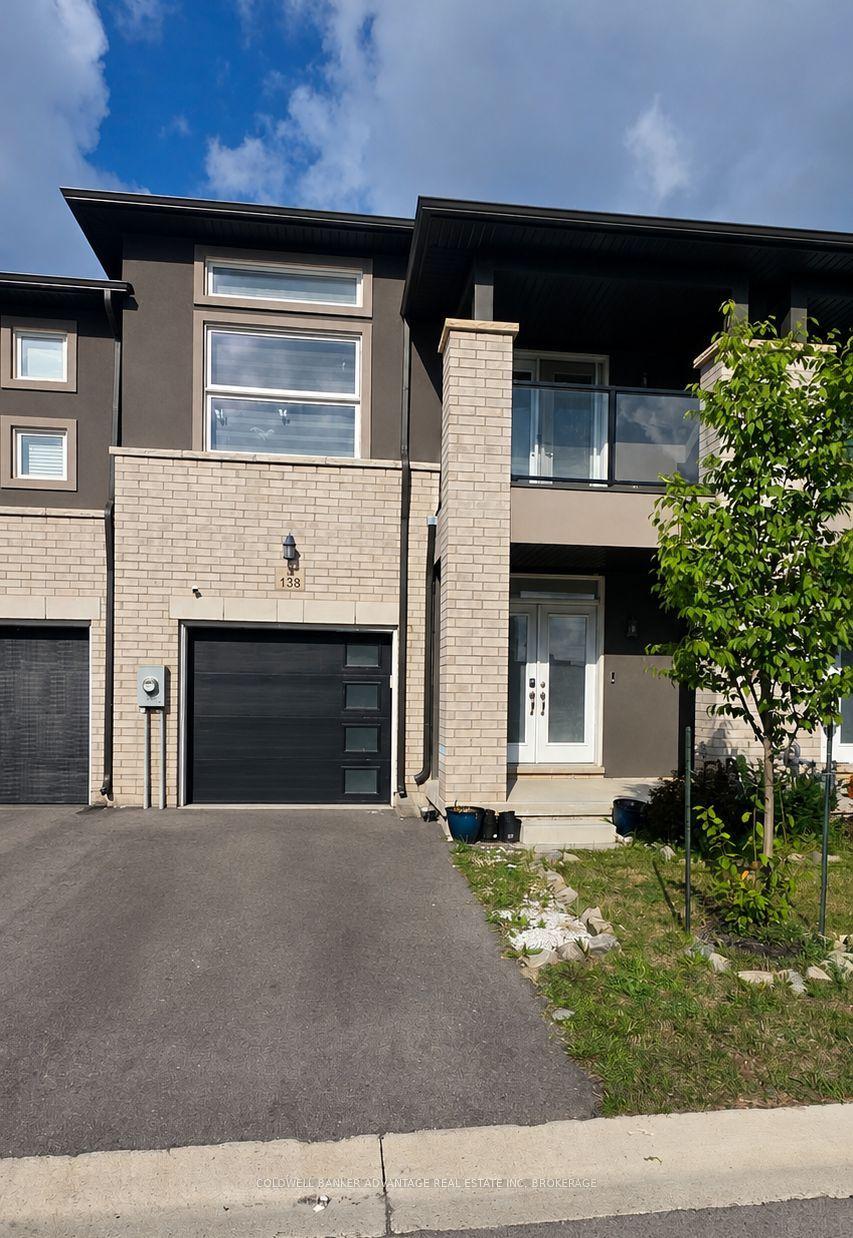 138 Renfrew Trail, Welland — Townhouse for lease, photo 1
