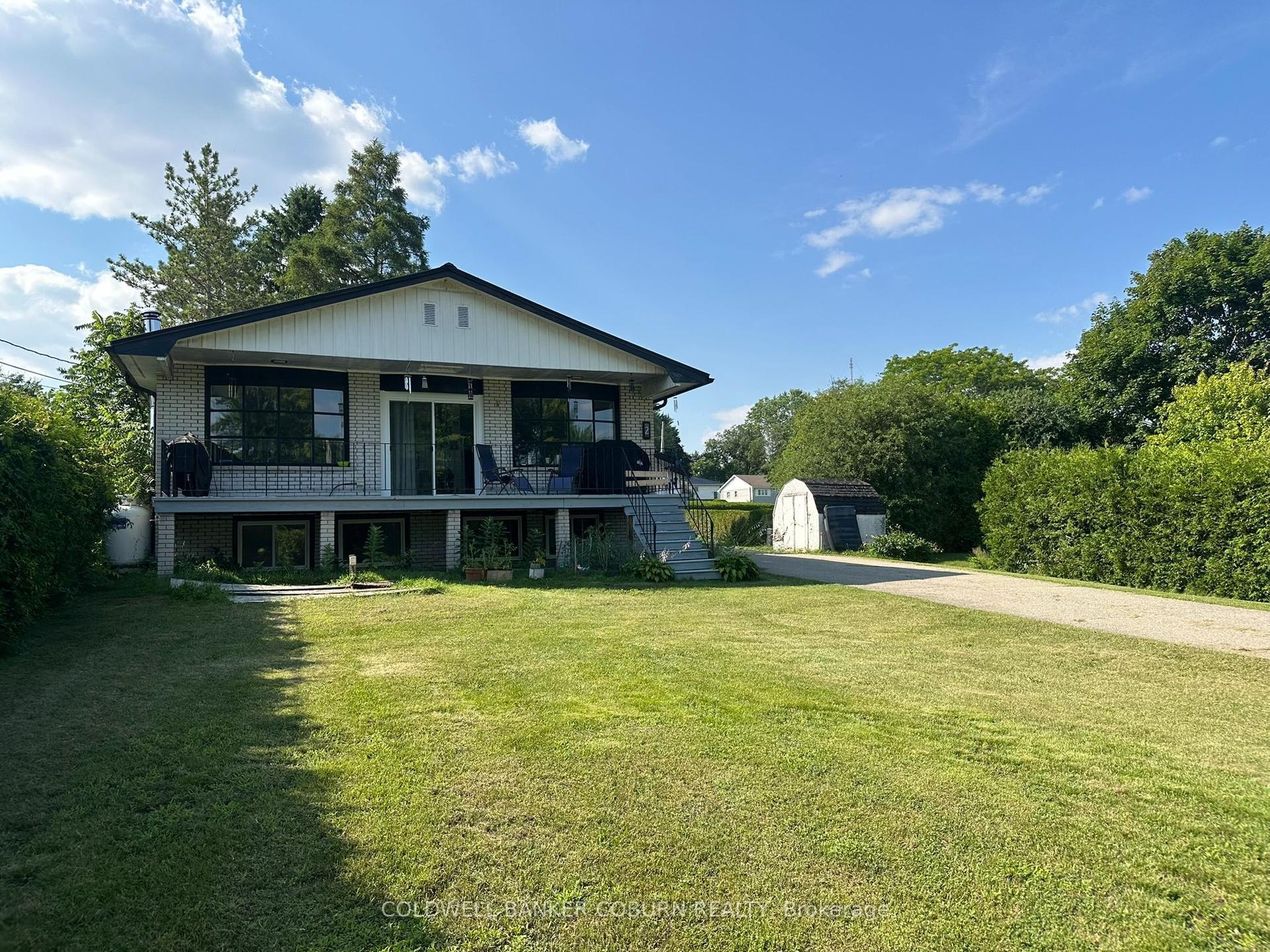 2 McLean Boulevard W, Augusta — Detached for sale, photo 1
